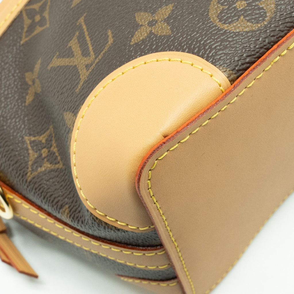 louis-vuitton-noe-purse-monogram-canvas-ghw-4