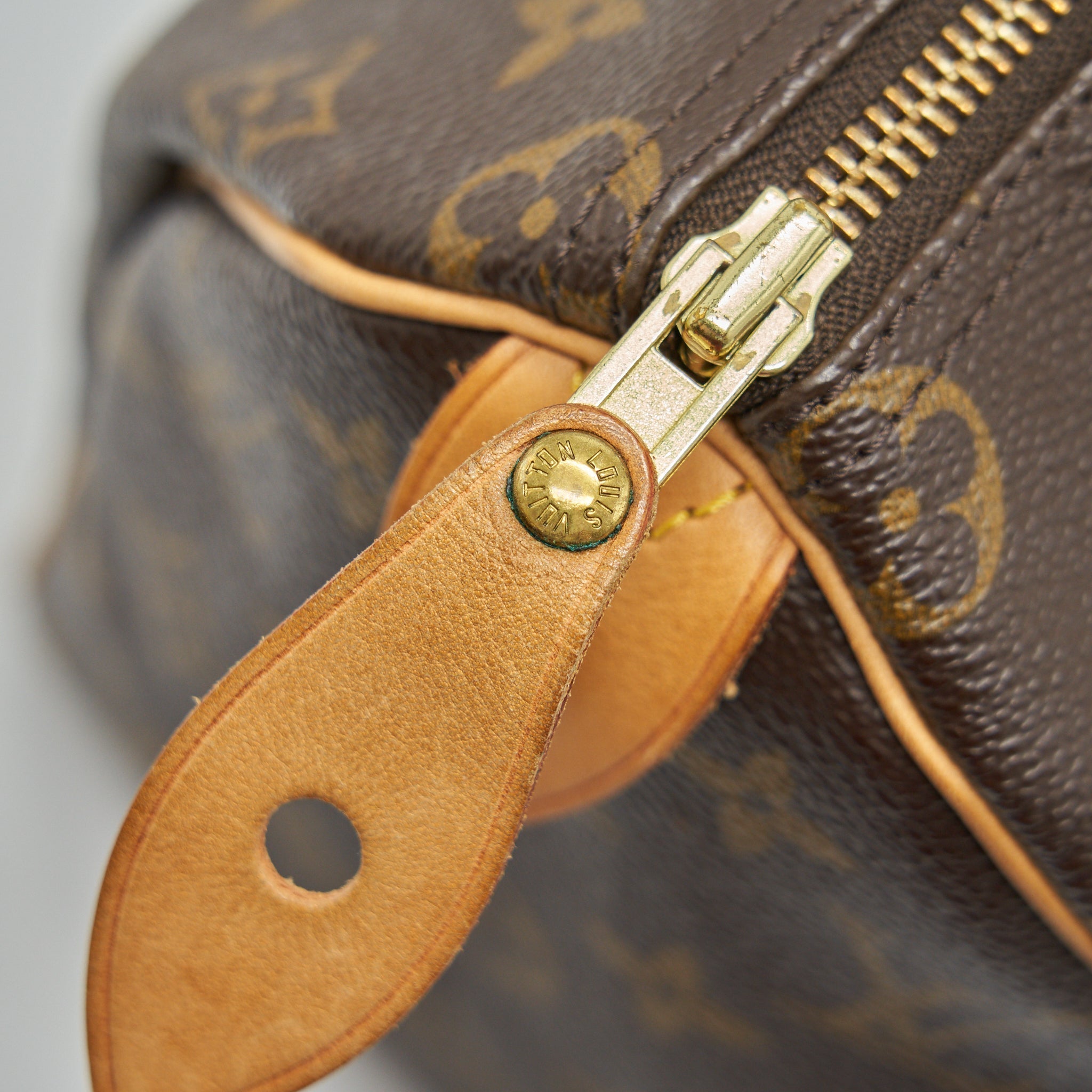 louis-vuitton-speedy-25-monogran-canvas