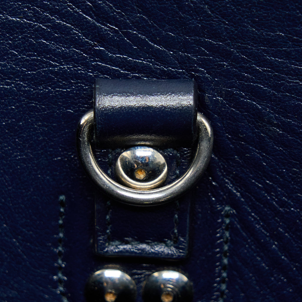 saint-laurent-ysl-sac-de-jour-nano-calfskin-navy-shw