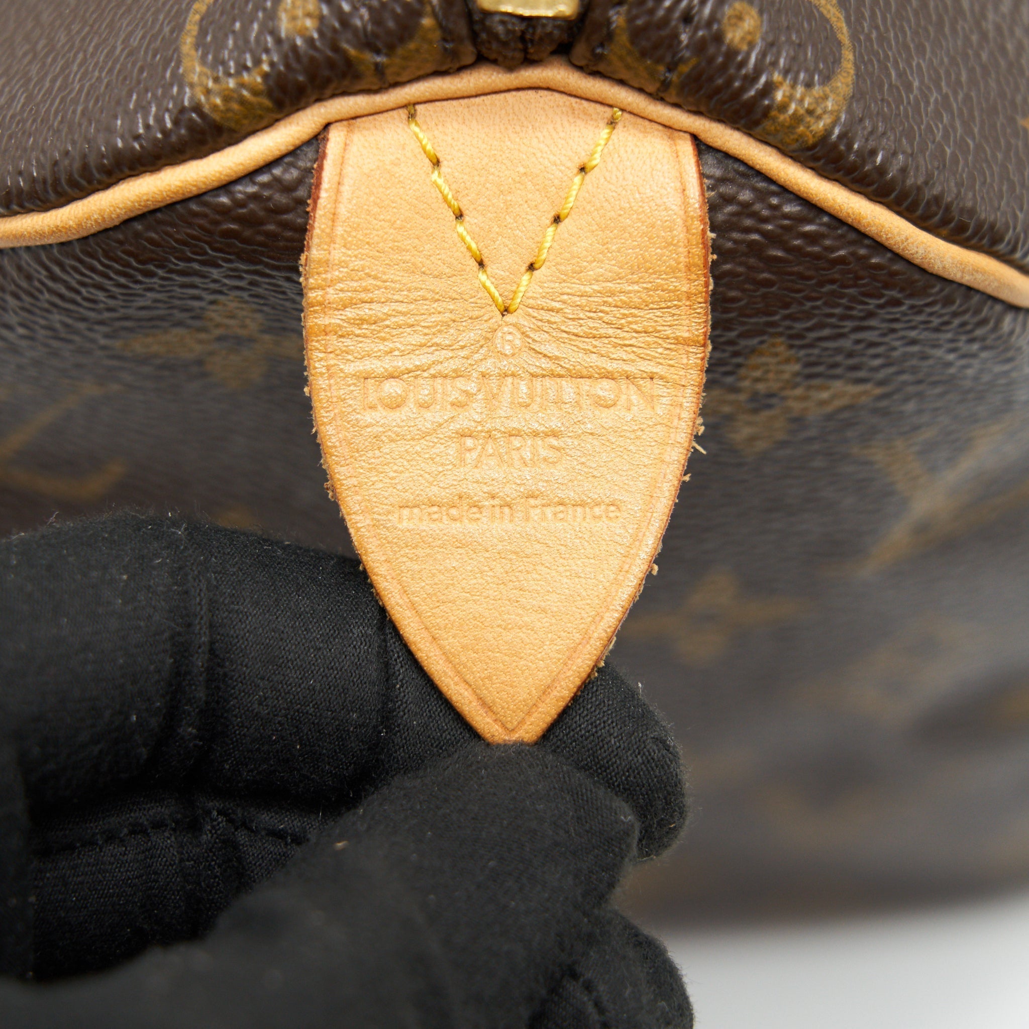 louis-vuitton-speedy-25-monogran-canvas