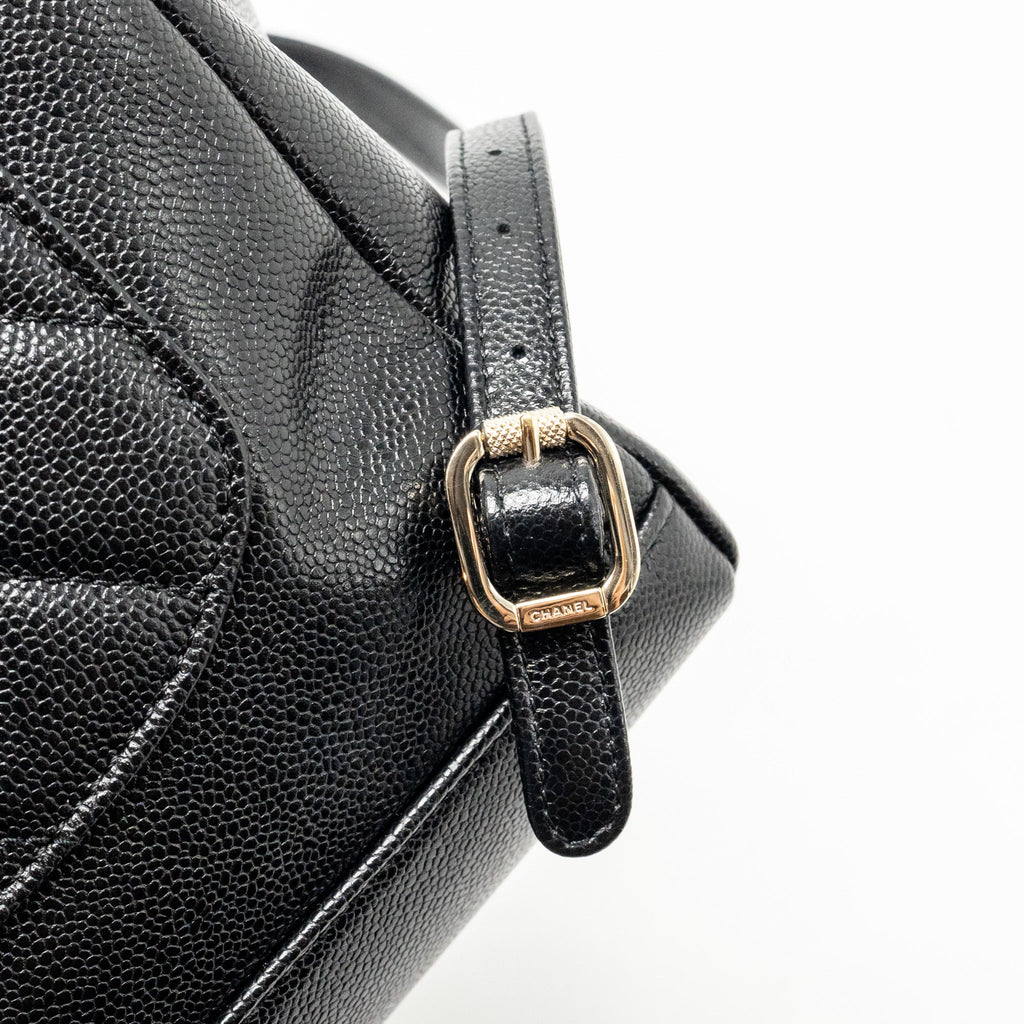chanel-affinity-backpack-caviar-black-lghw-microchip