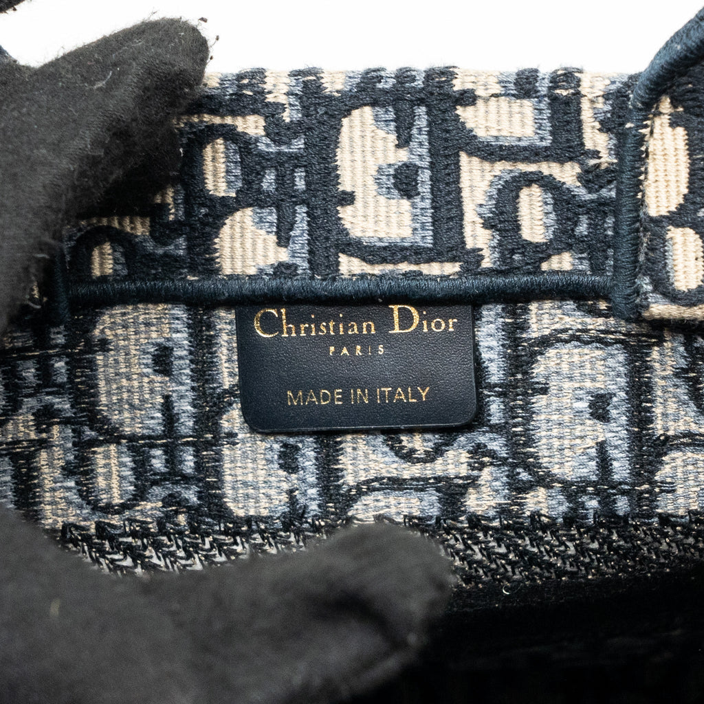 dior-small-book-tote-blue-oblique-jacquard