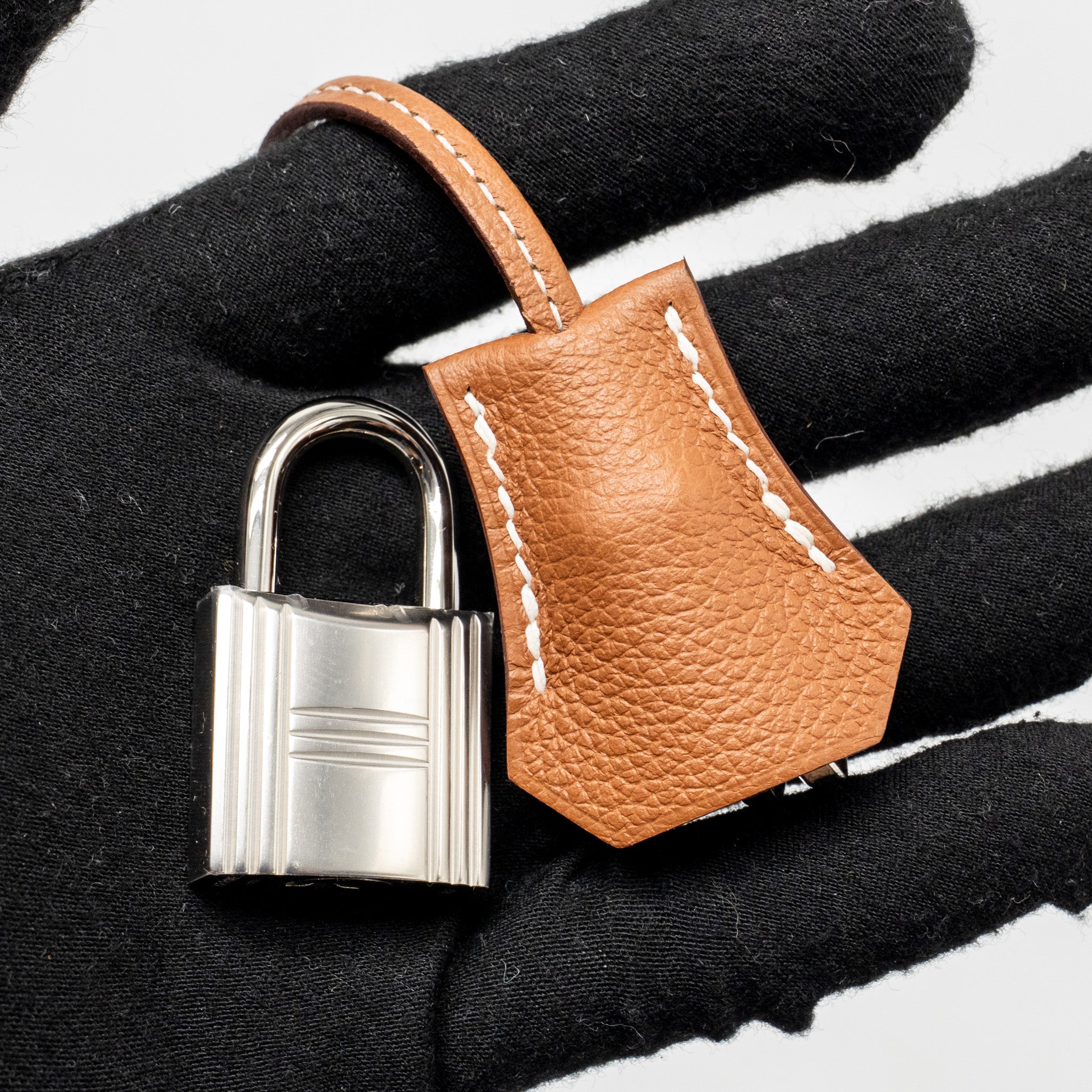 hermes-kelly-messenger-pm-bag-evercolor-gold-shw-stamp-w-copy
