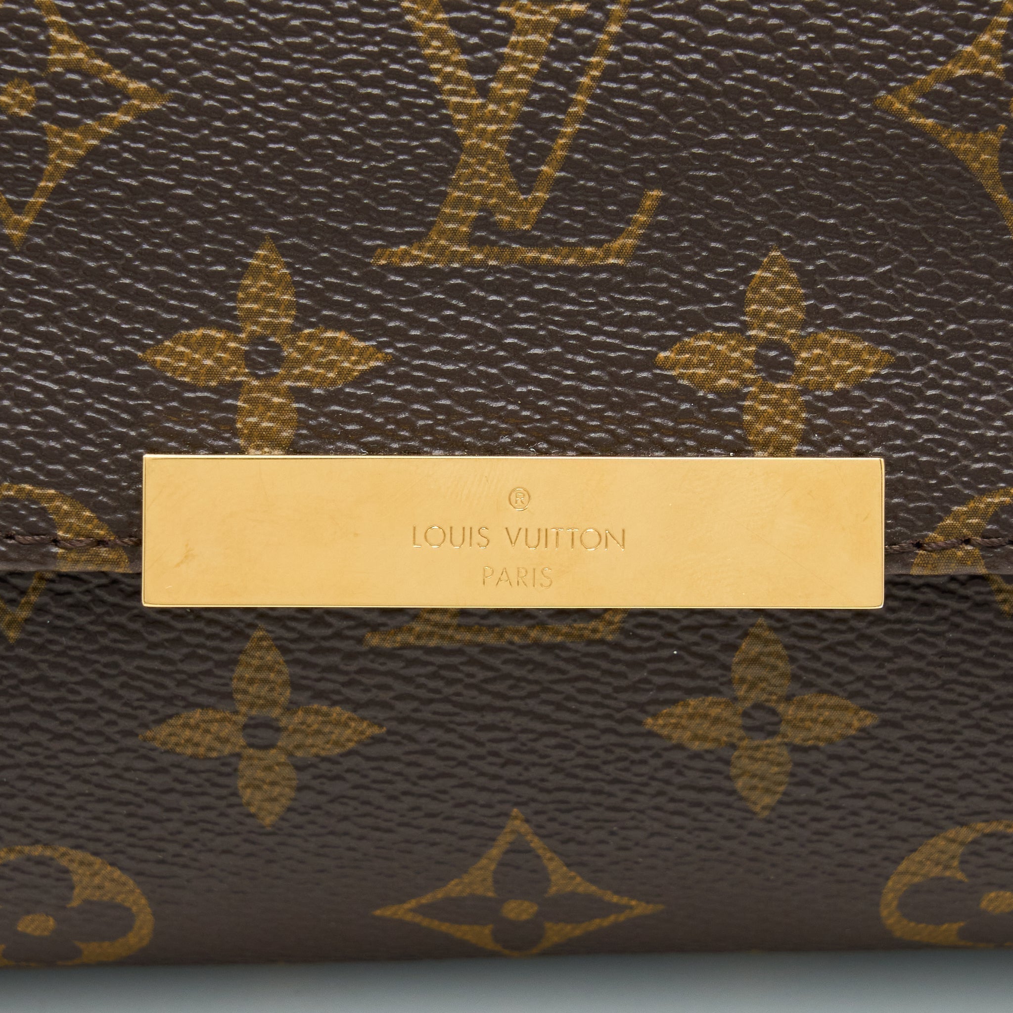 louis-vuitton-monogram-favorite-mm-monogram-canvas-ghw