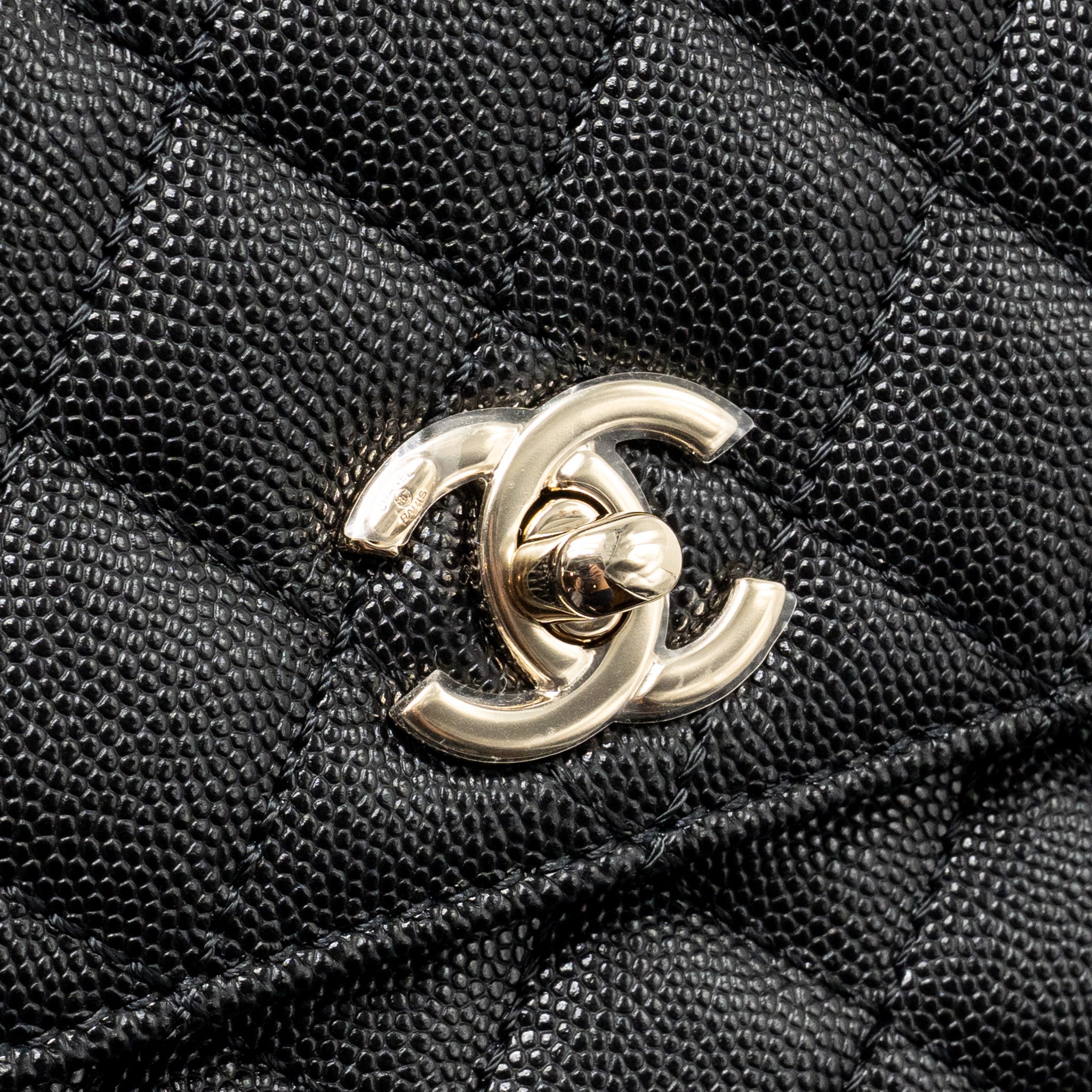 chanel-small-coco-handle-caviar-black-lghwmicrochip