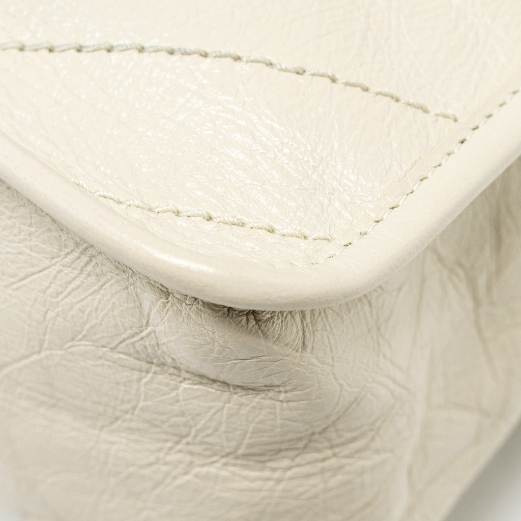 saint-laurent-ysl-medium-niki-calfskin-white-shw