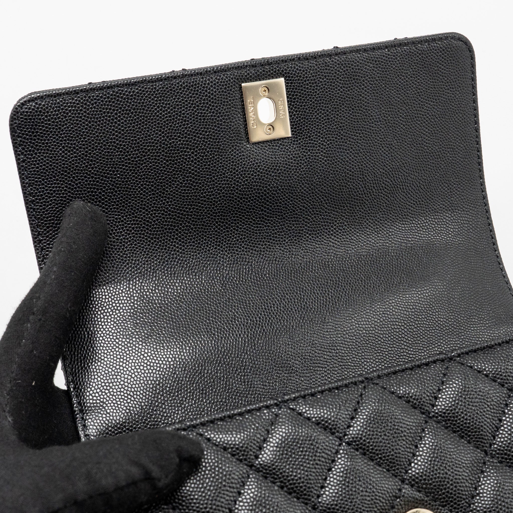 chanel-small-coco-handle-caviar-black-lghwmicrochip