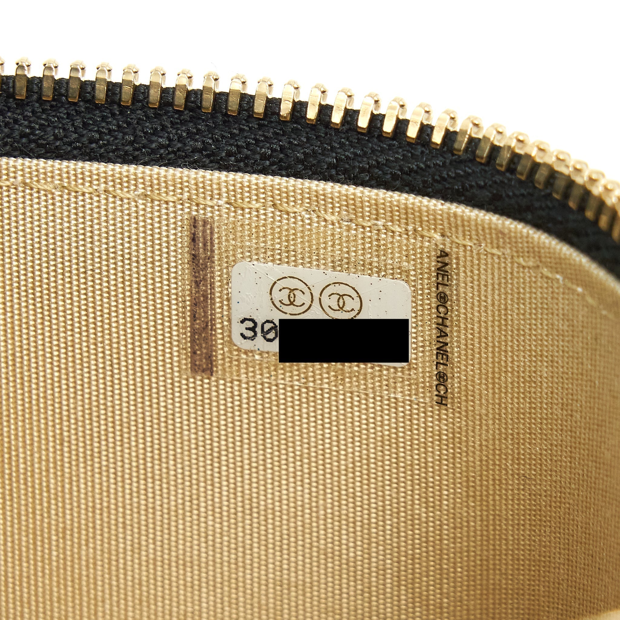 chanel-pearl-crush-mini-vanity-with-chain-lambskin-black-ghw