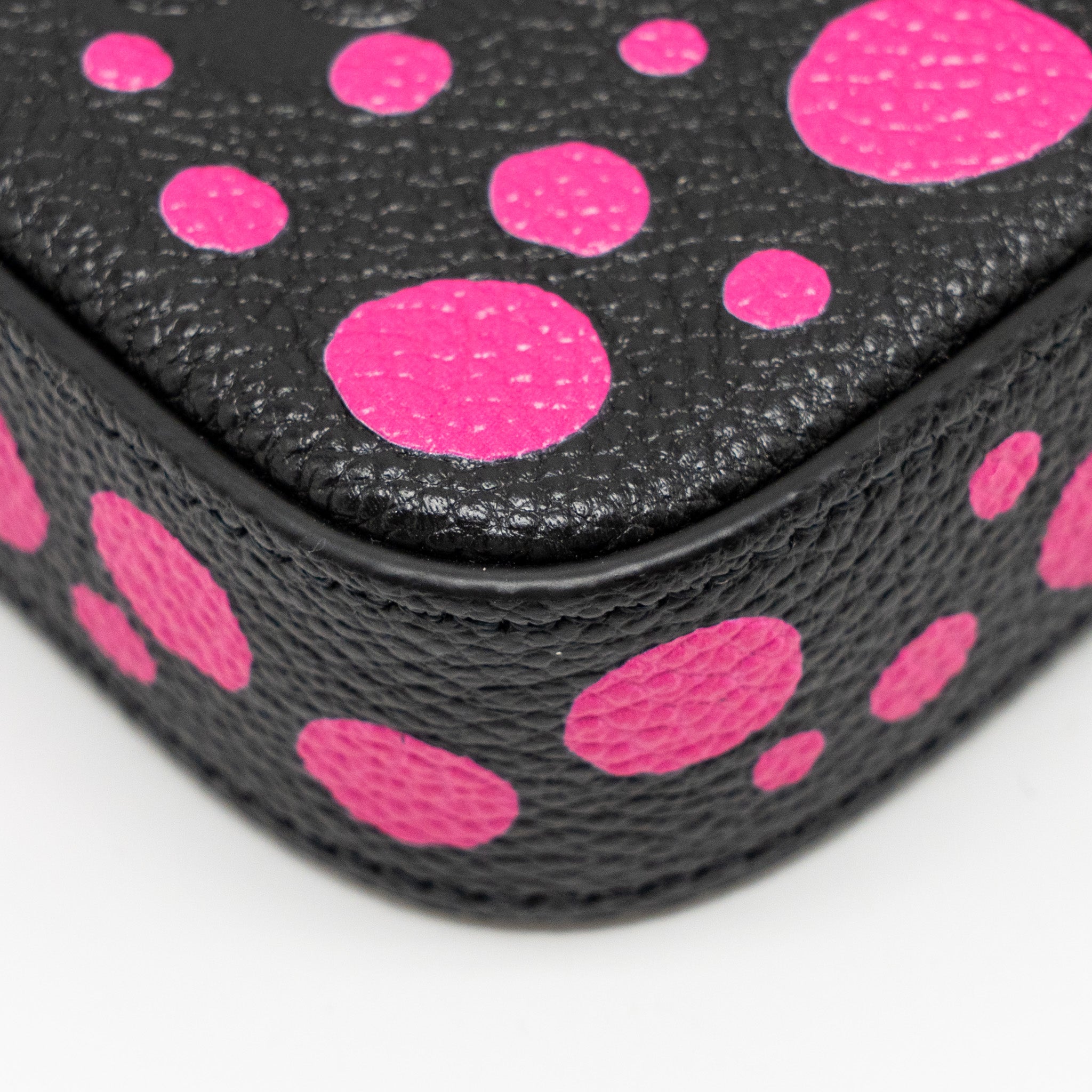 lv-bag-multicoloured-pink-black