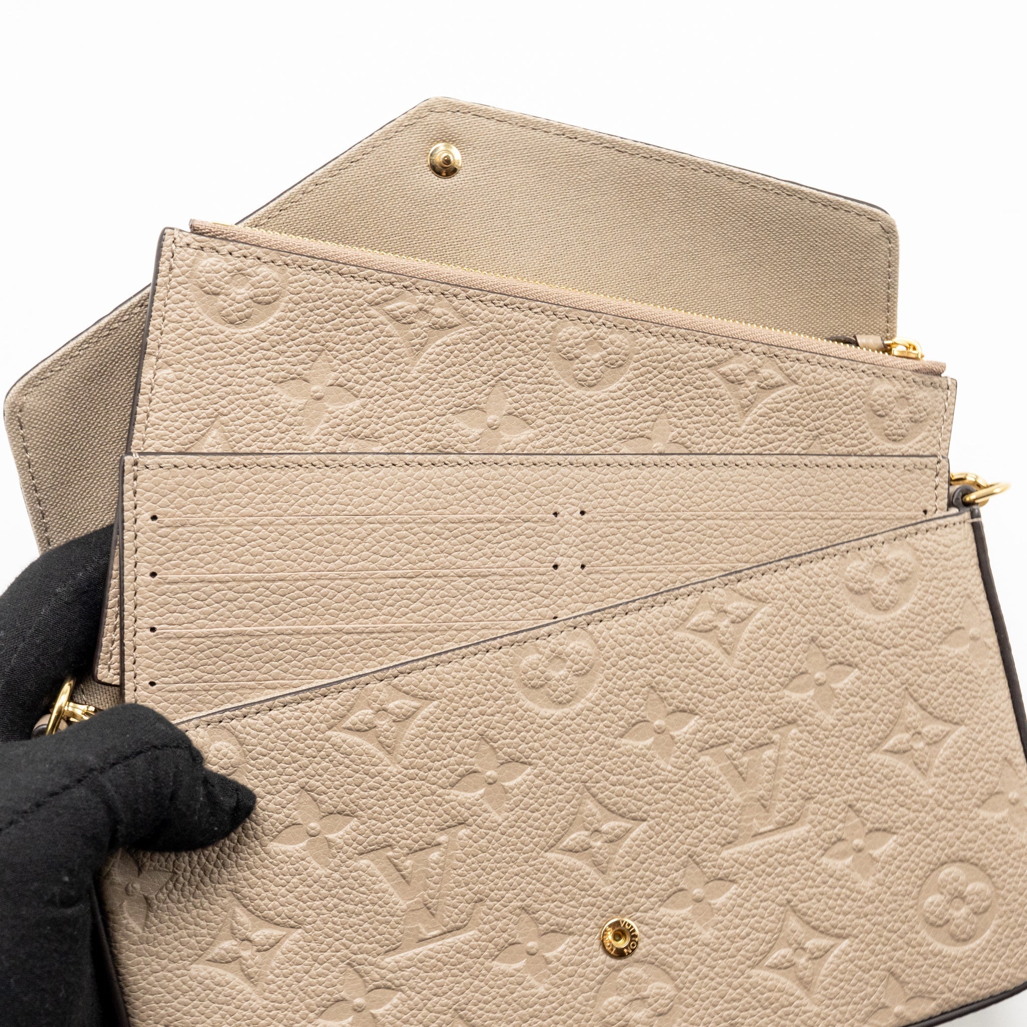 louis-vuitton-felicie-pochette-monogram-empreinte-tourterelle-ghw