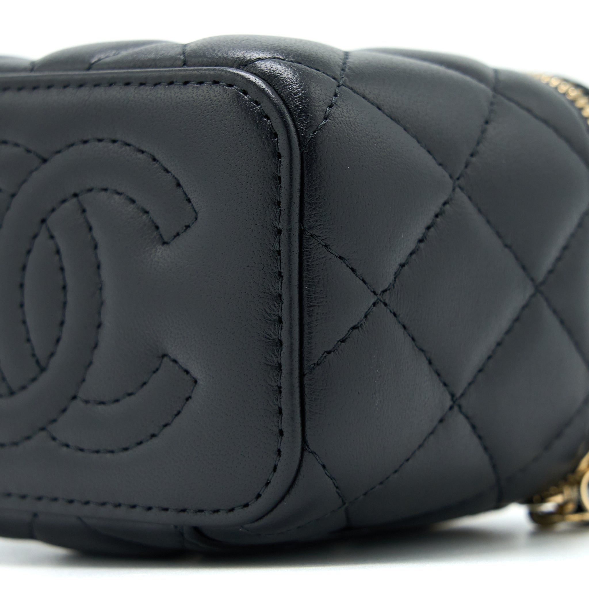 chanel-pearl-crush-mini-vanity-with-chain-lambskin-black-ghw-microchip
