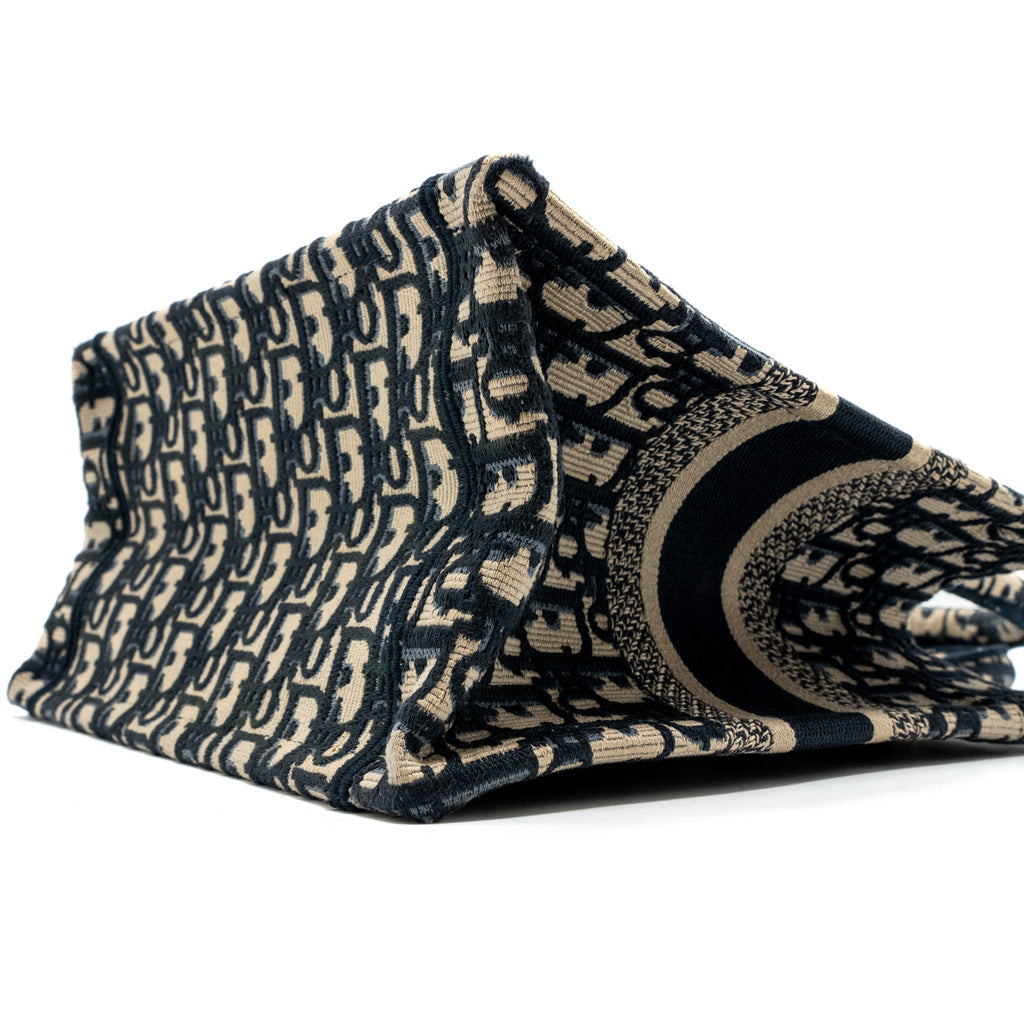 dior-small-book-tote-blue-oblique-jacquard