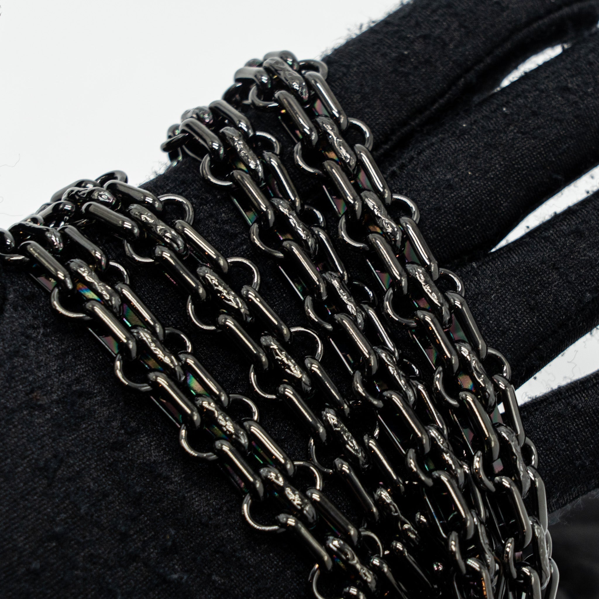 chanel-2-55-reissue-flap-bag-aged-calfskin-black-with-black-hardware-microchip