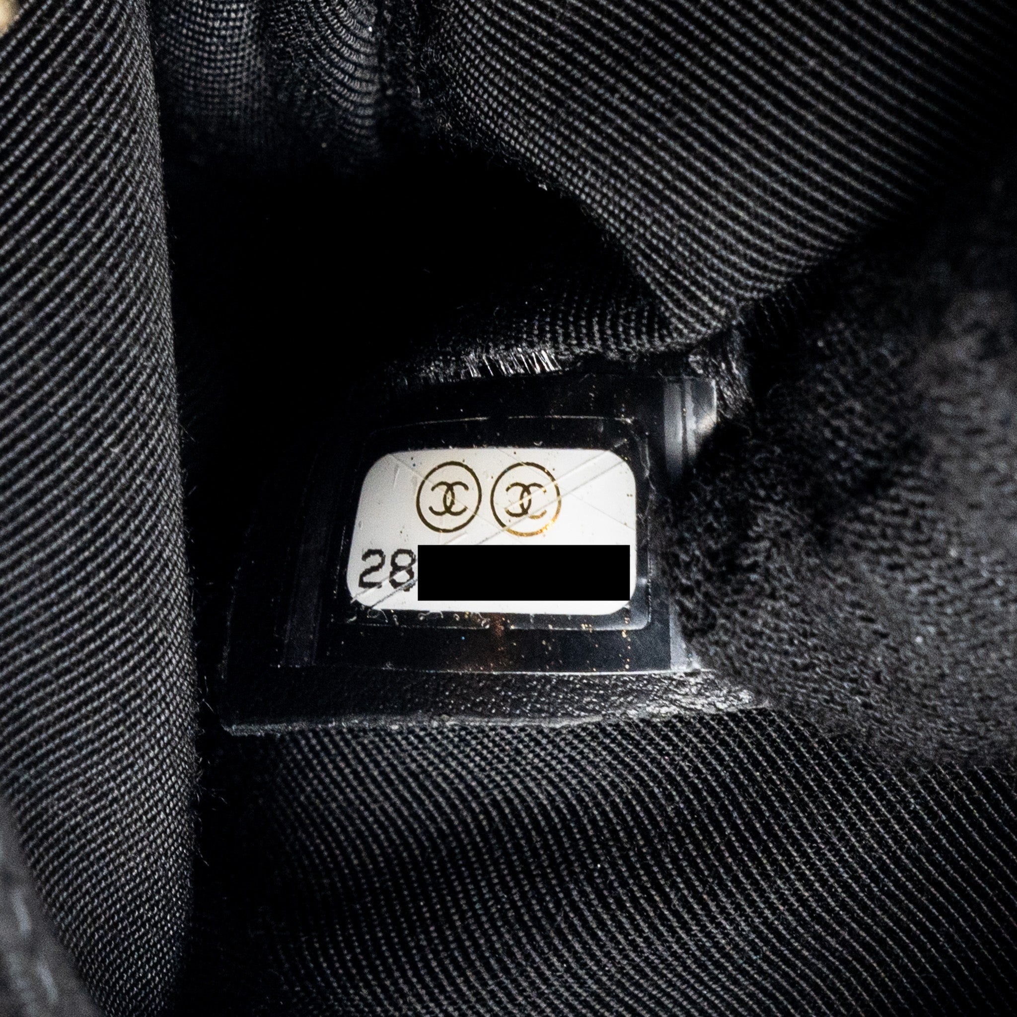 chanel-small-boy-zip-pouch-shiny-grained-calfskin-black-ghw-copy