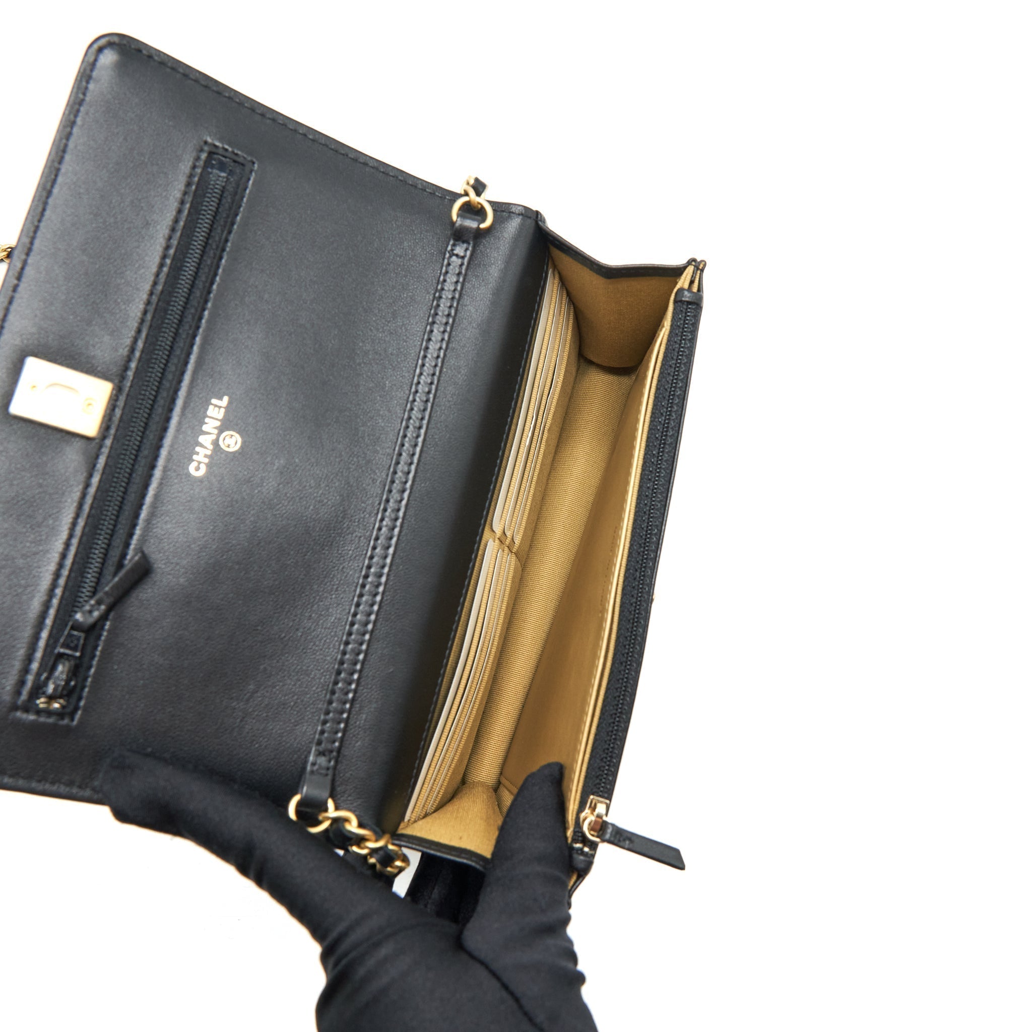chanel-22s-pearl-crush-wallet-on-chain-lambskin-black-ghw-microchip