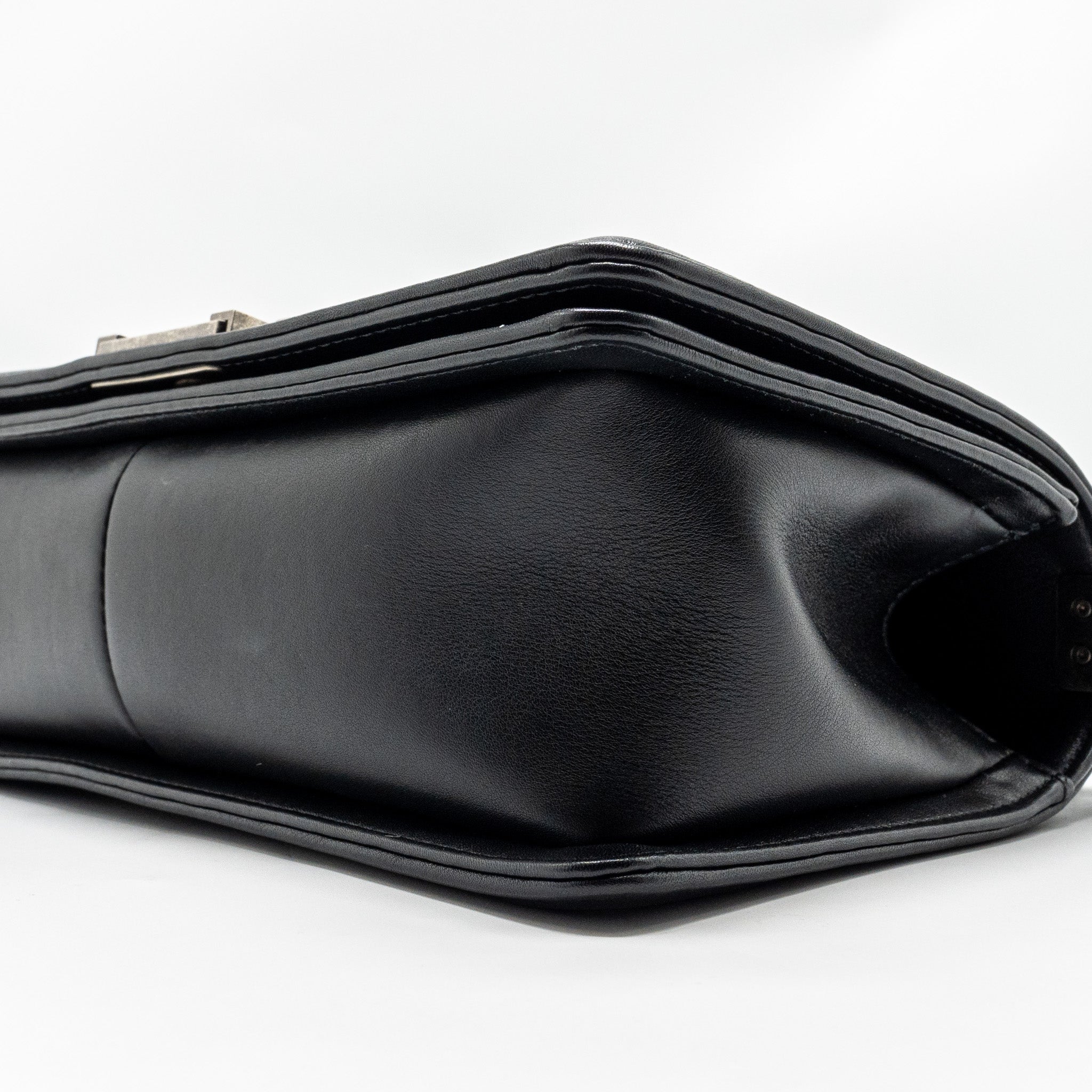 chanel-medium-boy-bag-calfskin-black-ruthenium-hardware-1