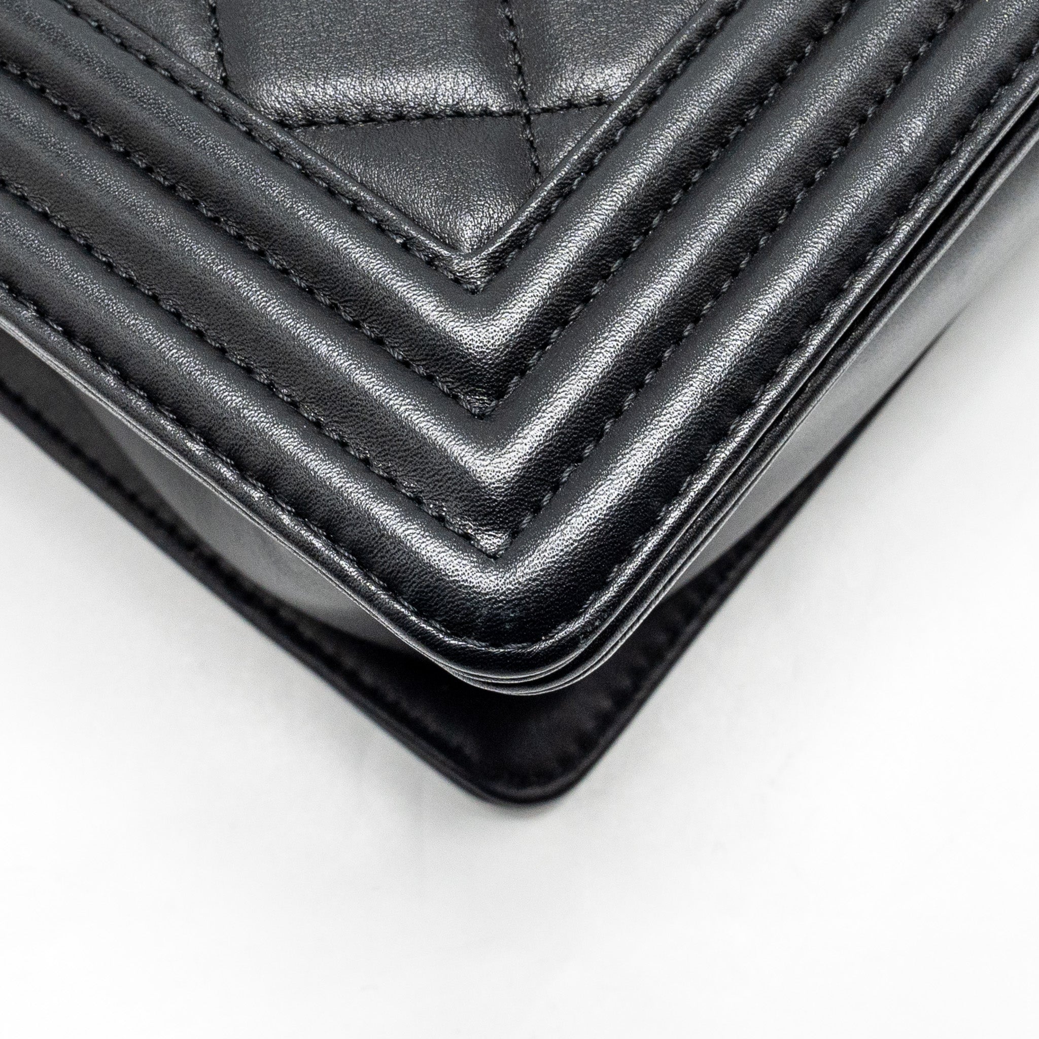 chanel-medium-boy-bag-calfskin-black-ruthenium-hardware-1