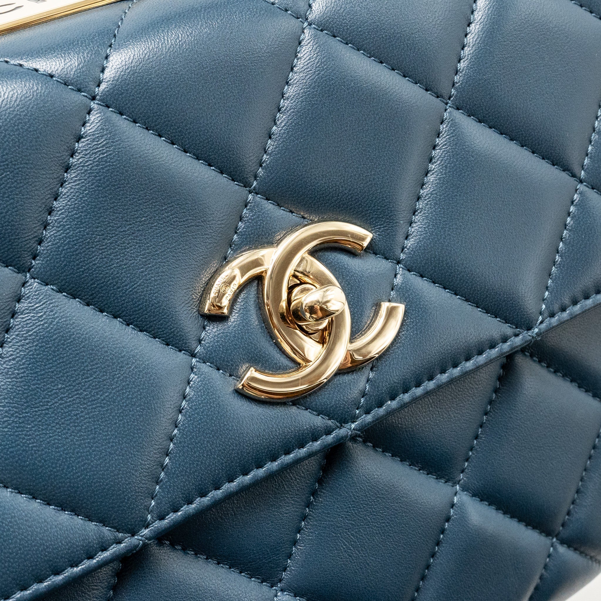chanel-small-trendy-cc-flap-bag-lambskin-blue-lghw-copy