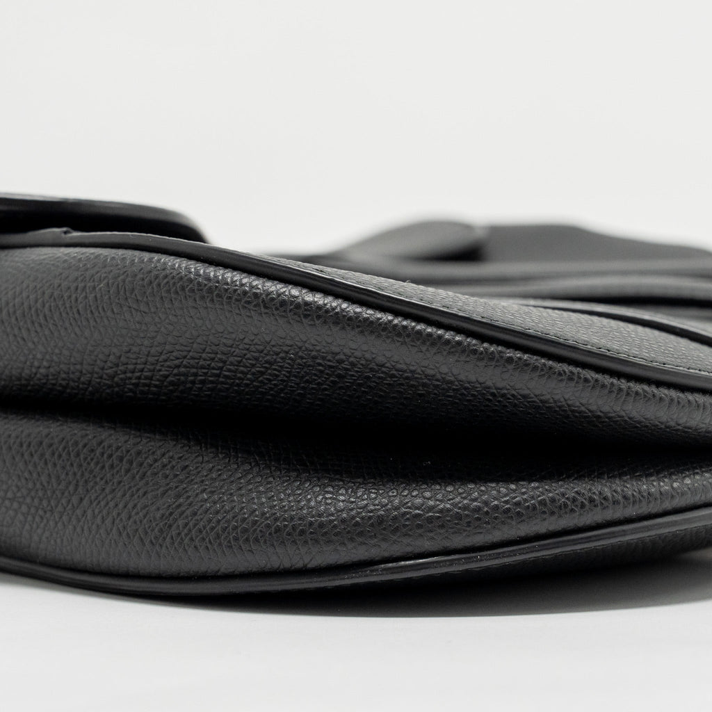 dior-medium-saddle-bag-calfskin-black-ghw-copy
