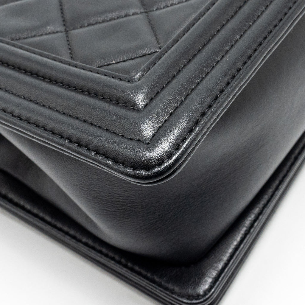 chanel-medium-boy-bag-calfskin-black-ruthenium-hardware-1