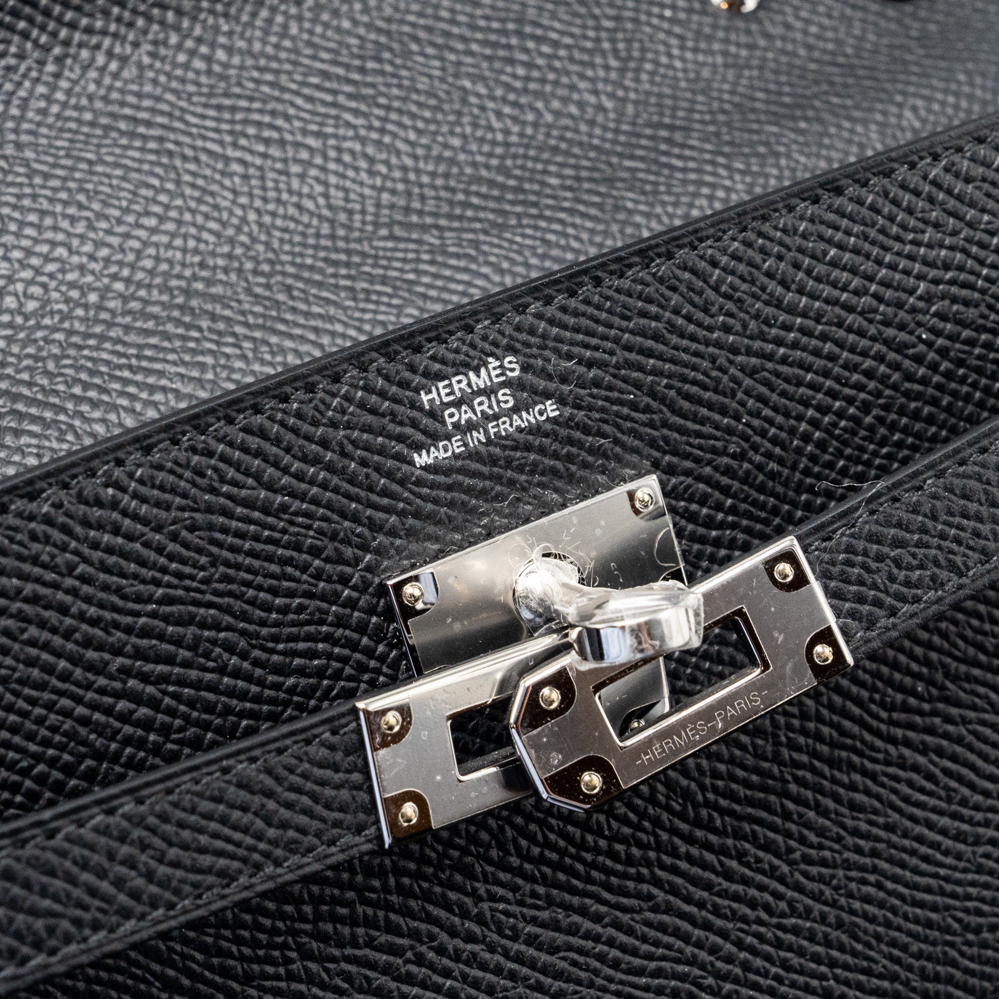 hermes-kelly-to-go-epsom-black-shw-stamp-b