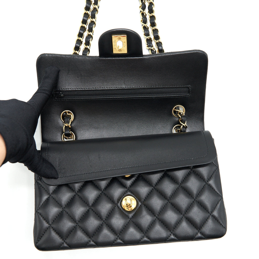 chanel-small-classic-double-flap-bag-lambskin-black-ghw
