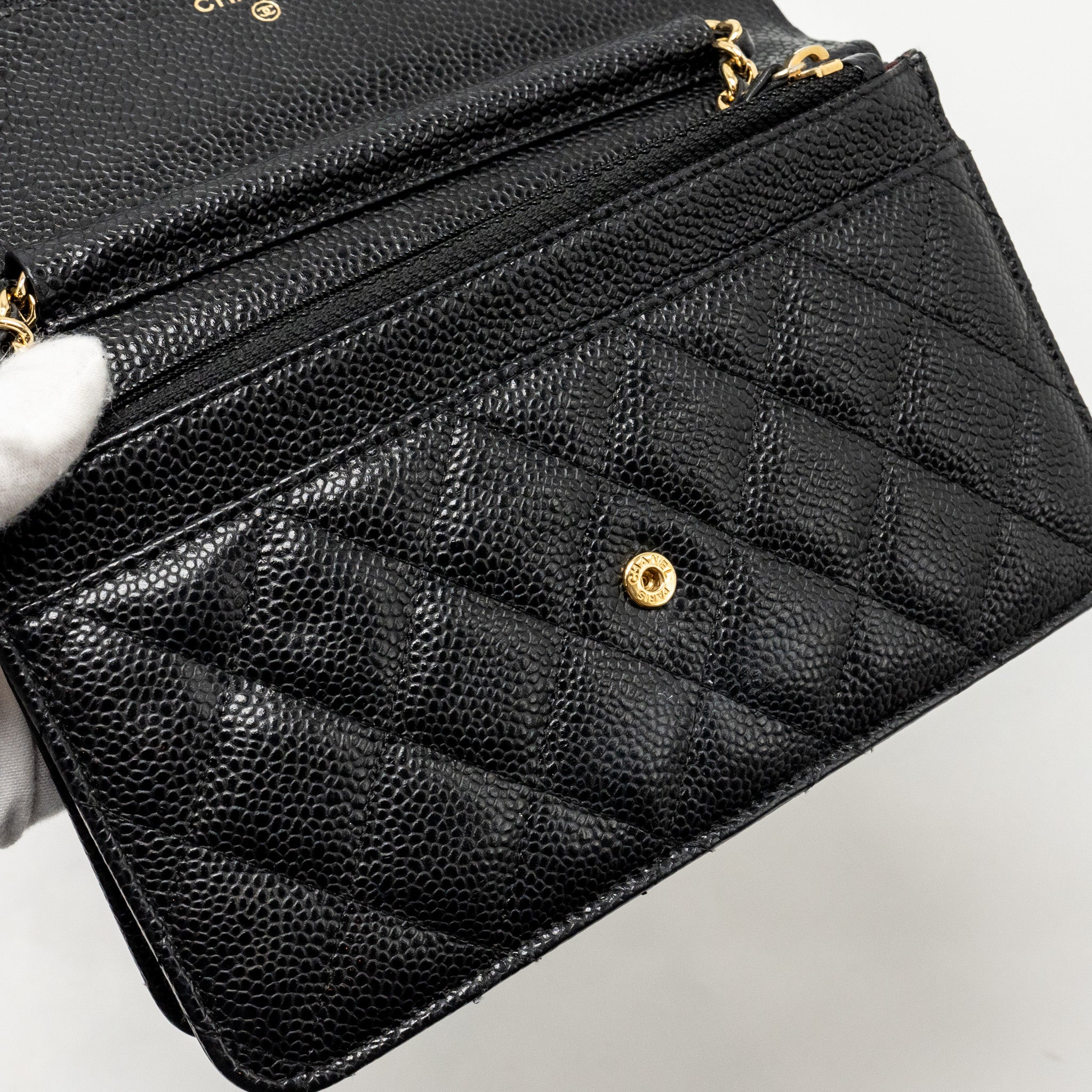 chanel-classic-wallet-on-chain-caviar-black-ghw-21