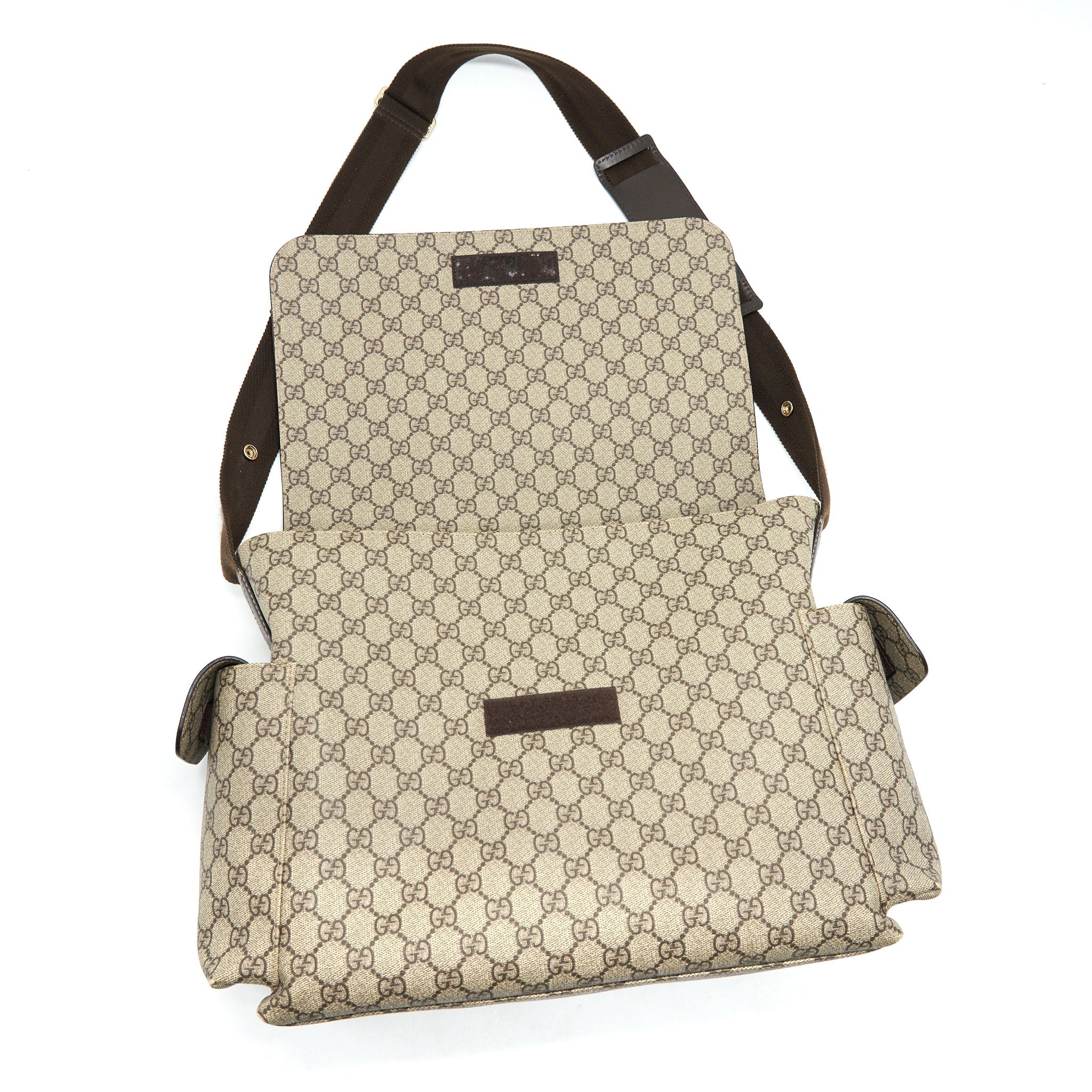 gucci-gg-supreme-canvas-diaper-bag