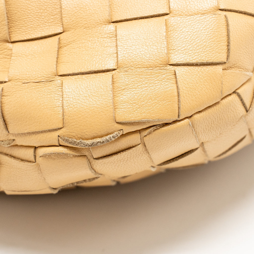 bottega-veneta-light-yellow