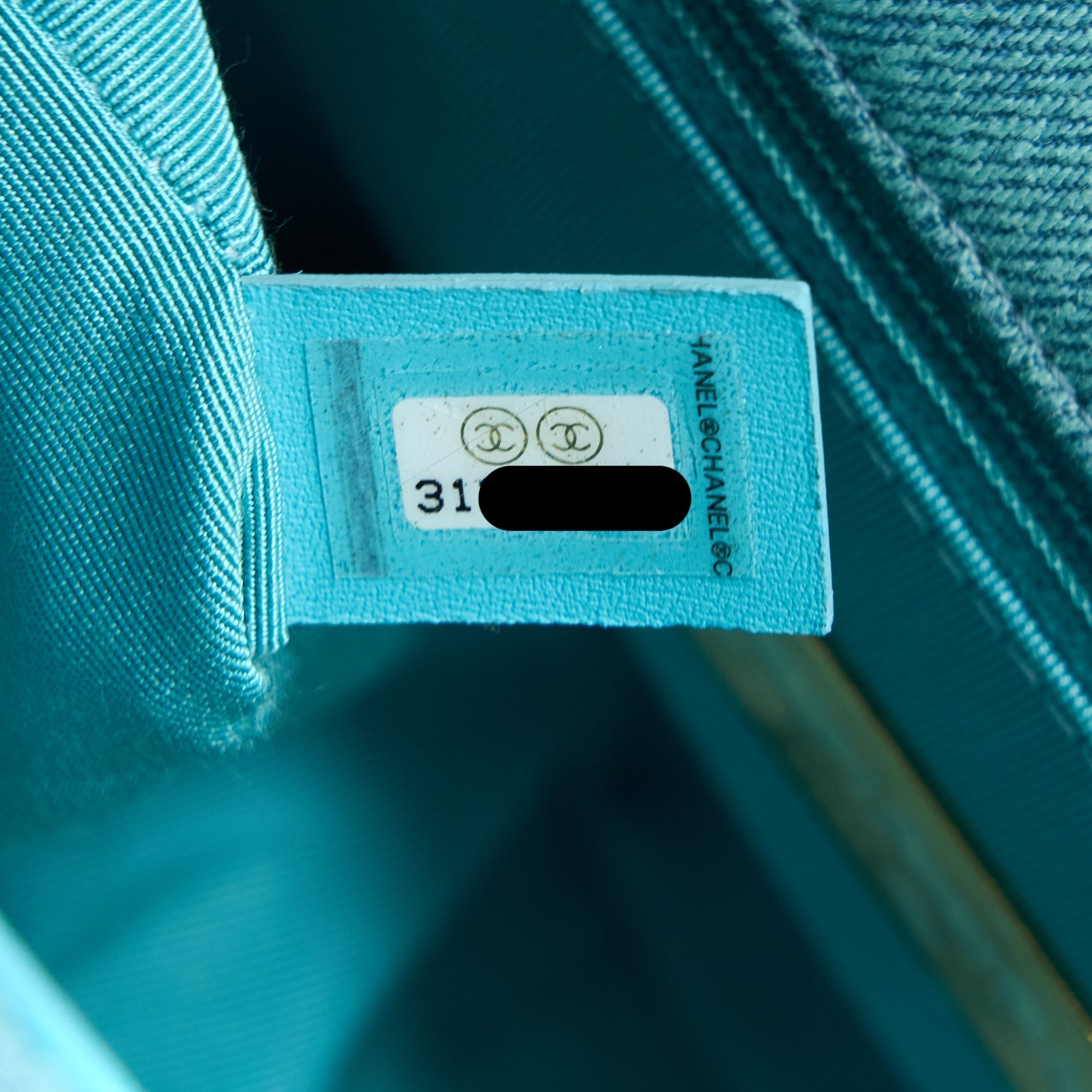 chanel-small-19-bag-denim-light-blue-multicolour-hardware