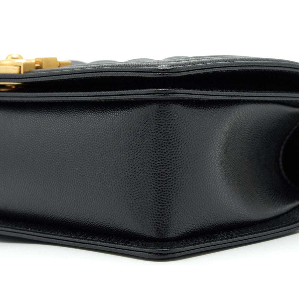 chanel-medium-boy-bag-caviar-black-with-brushed-ghw-microchip