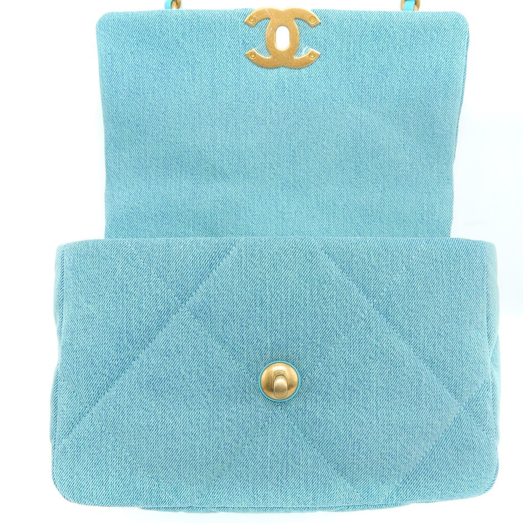 chanel-small-19-bag-denim-light-blue-multicolour-hardware