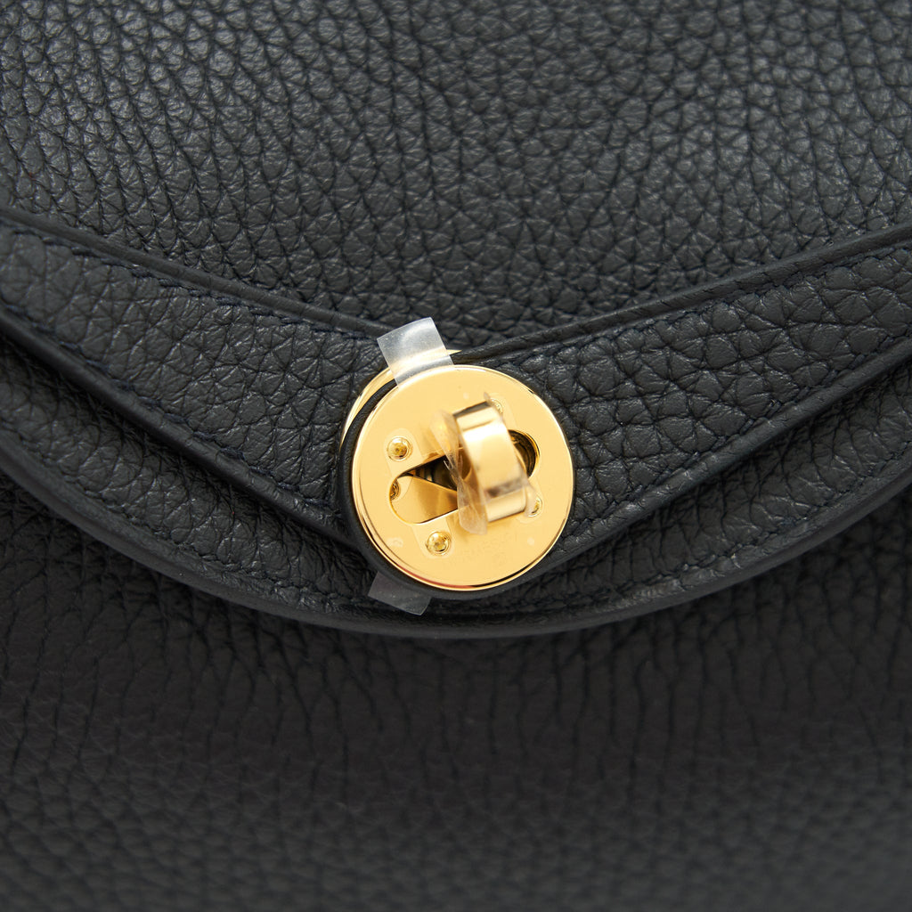 hermes-mini-lindy-black-ghw-stamp-z