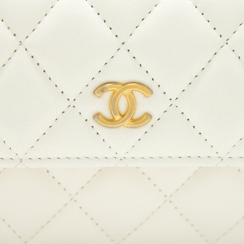 chanel-21b-pearl-crush-mini-flap-bag-with-chain-belt-bag-white-ghw