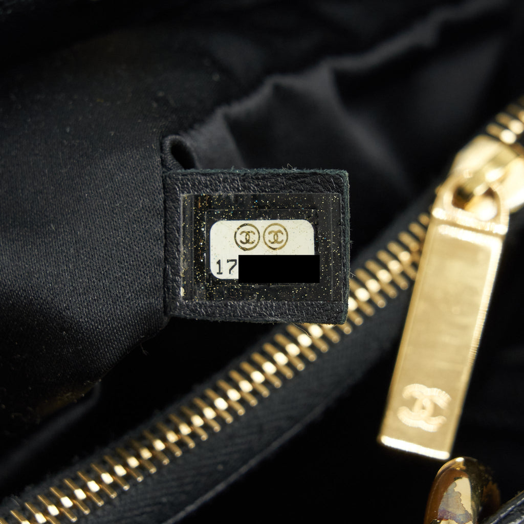 chanel-grand-shopping-tote-bag-caviar-black-ghw-1