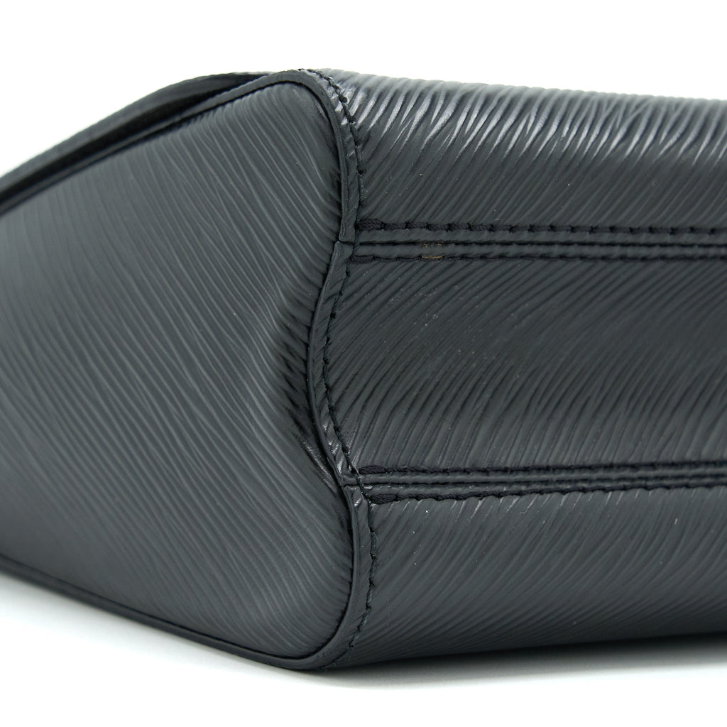 louis-vuitton-twist-mm-epi-black-ghw