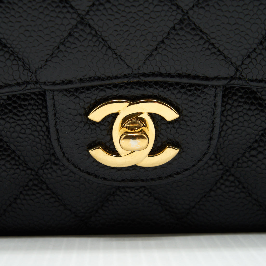 chanel-medium-classic-double-flap-bag-caviar-black-ghw-2