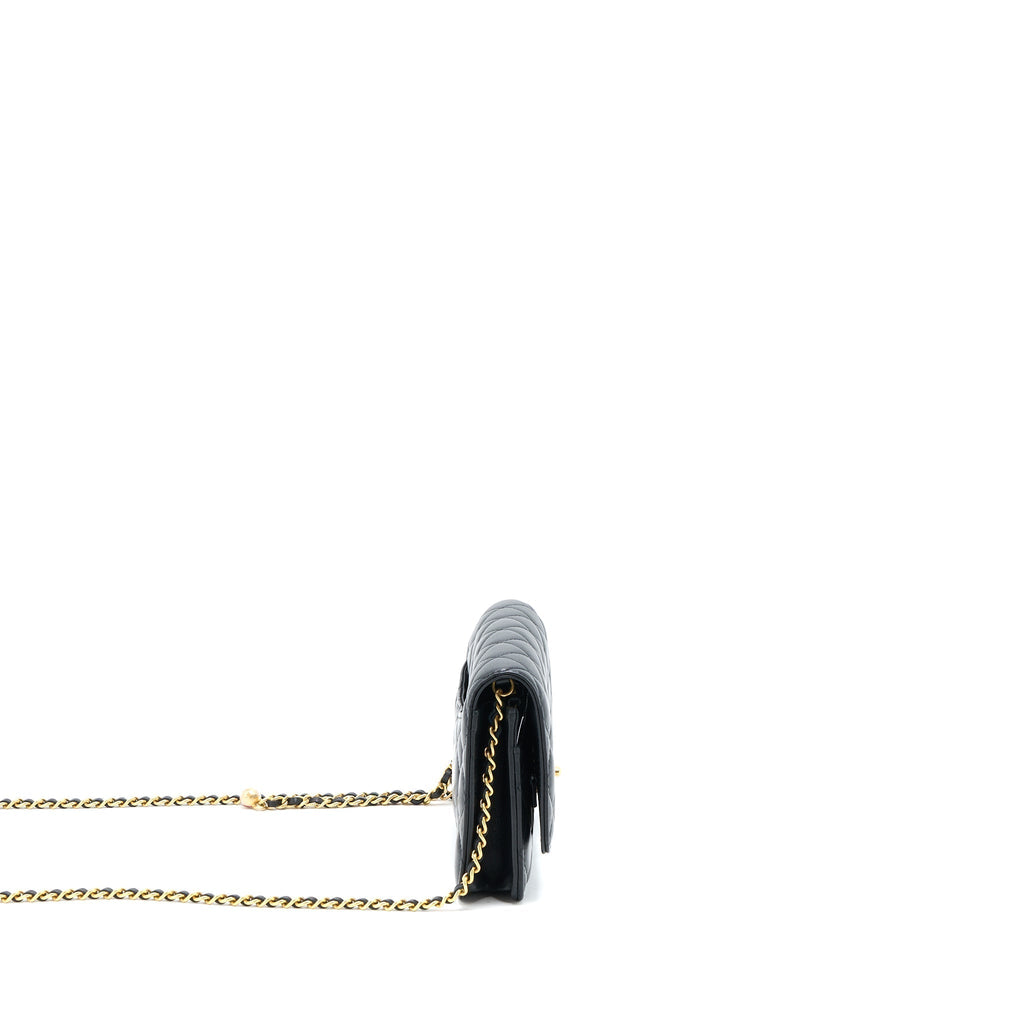 chanel-pearl-crush-wallet-on-chain-lambskin-black-ghw-microchip-7