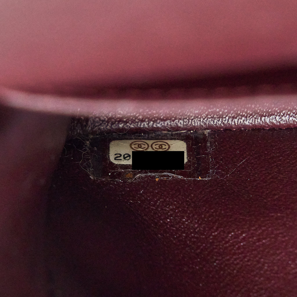 chanel-medium-classic-double-flap-bag-caviar-black-ghw-2