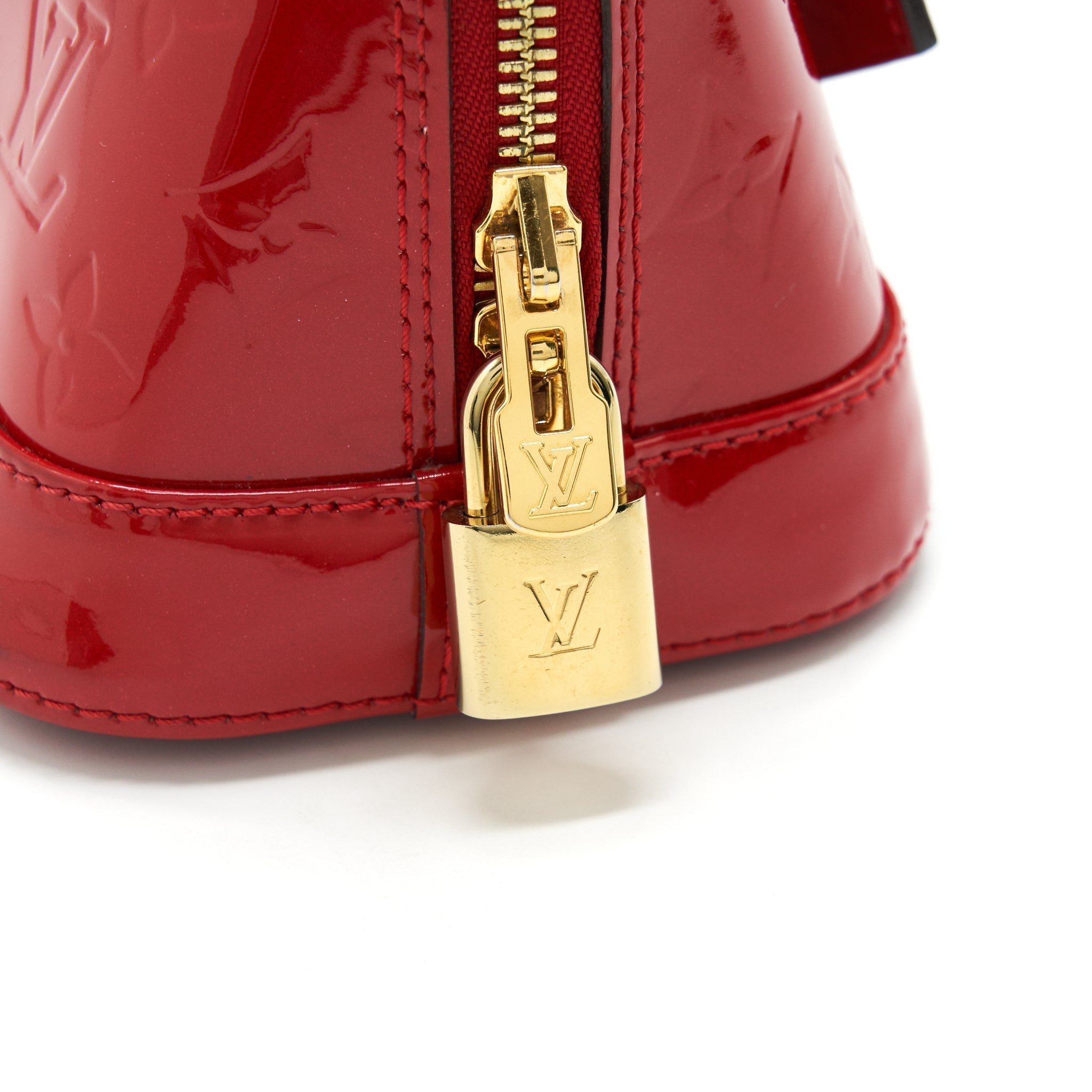 louis-vuitton-alma-bb-in-patent-leather-red