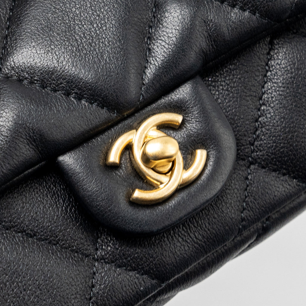 chanel-top-handle-mini-flap-bag-with-chain-lambskin-black-ghw