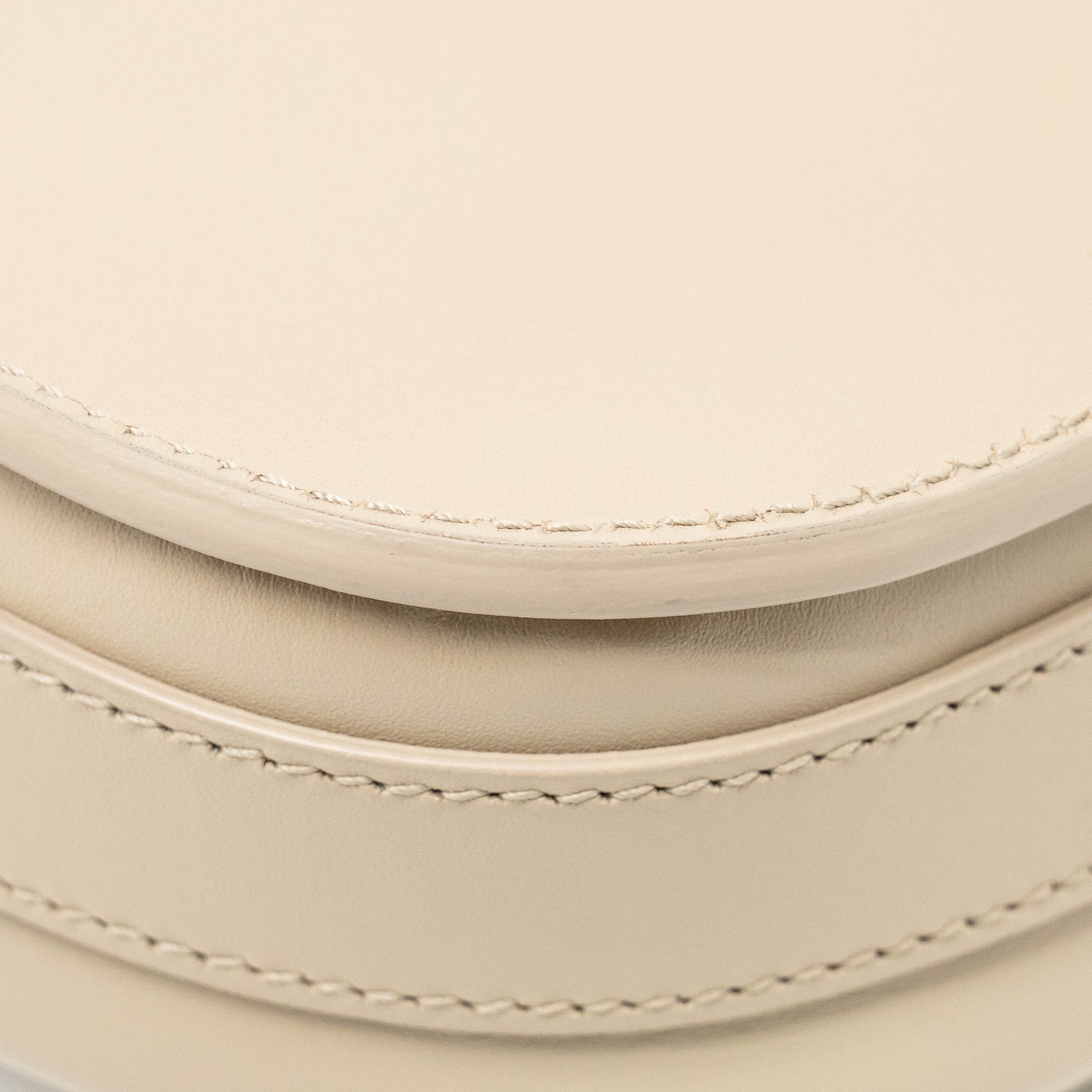 dior-bobby-east-west-bag-calfskin-light-beige-ghw-copy