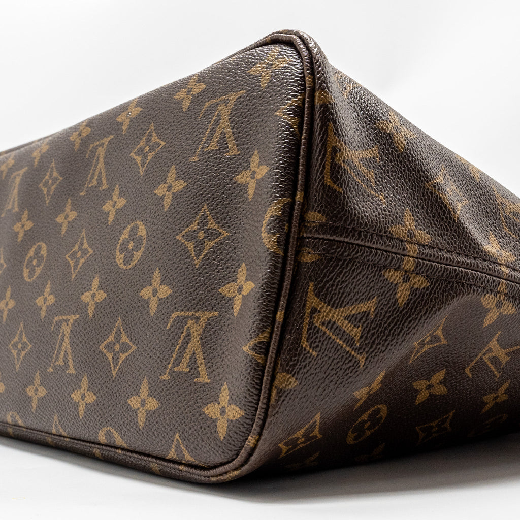 louis-vuitton-neverfull-mm-monogram-canvas-ghw-6
