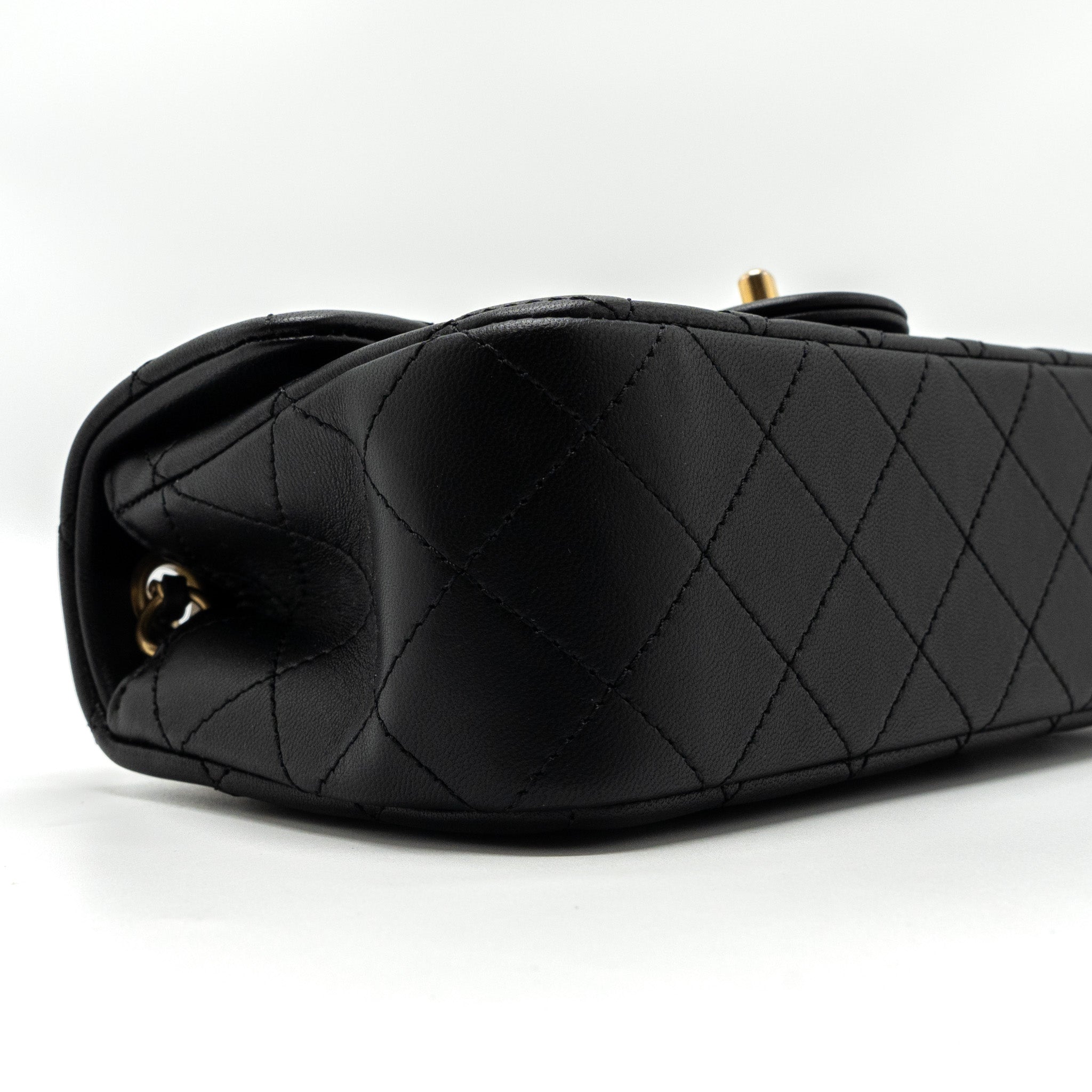 chanel-23k-pearl-crush-mini-rectangular-flap-bag-lambskin-black-ghw-microchip