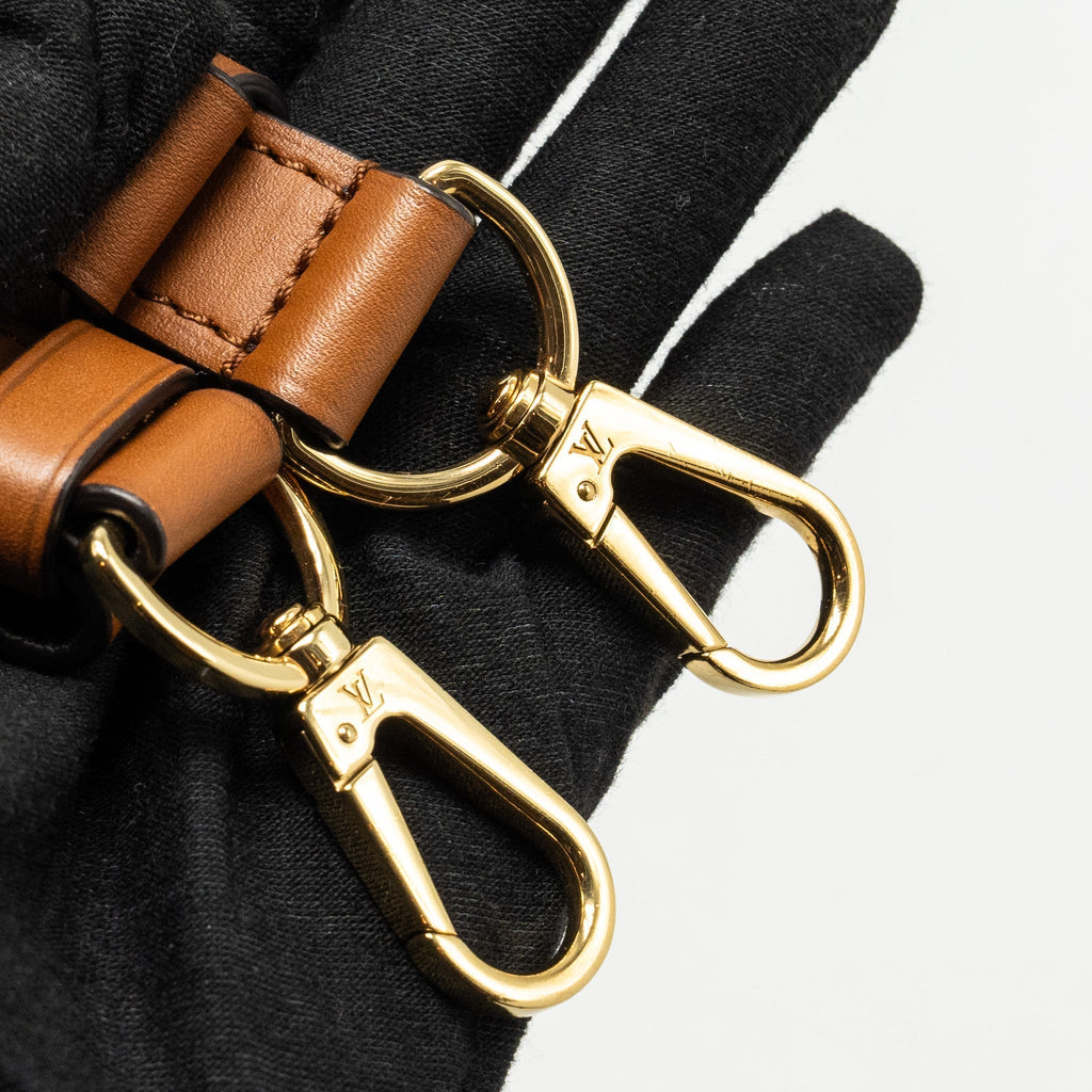 louis-vuitton-mini-dauphine-monogram-canvas-ghw-4