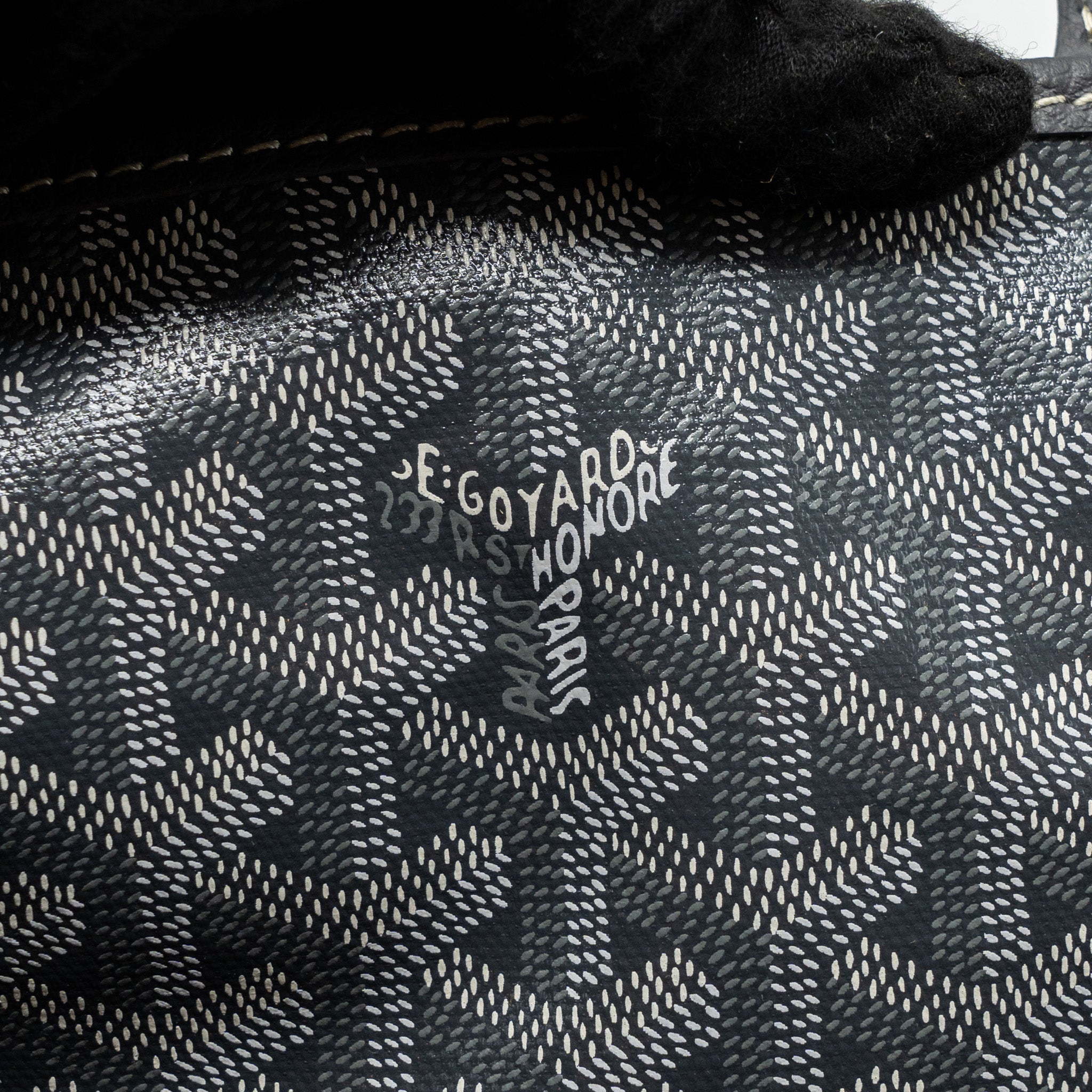 goyard-saint-louis-pm-tote-bag-canvas-calfskin-grey-shw