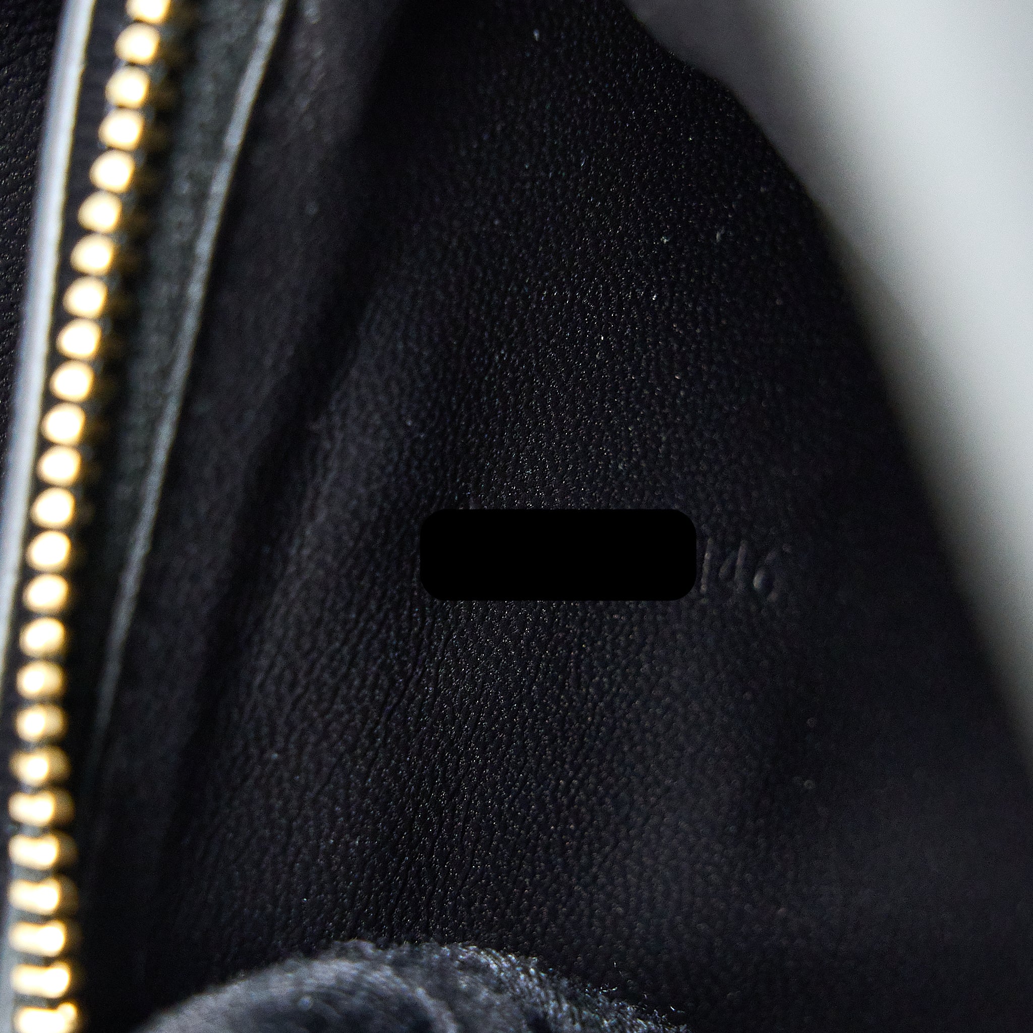 copy-of-celine-medium-classic-box-calfskin-anthracite-ghw