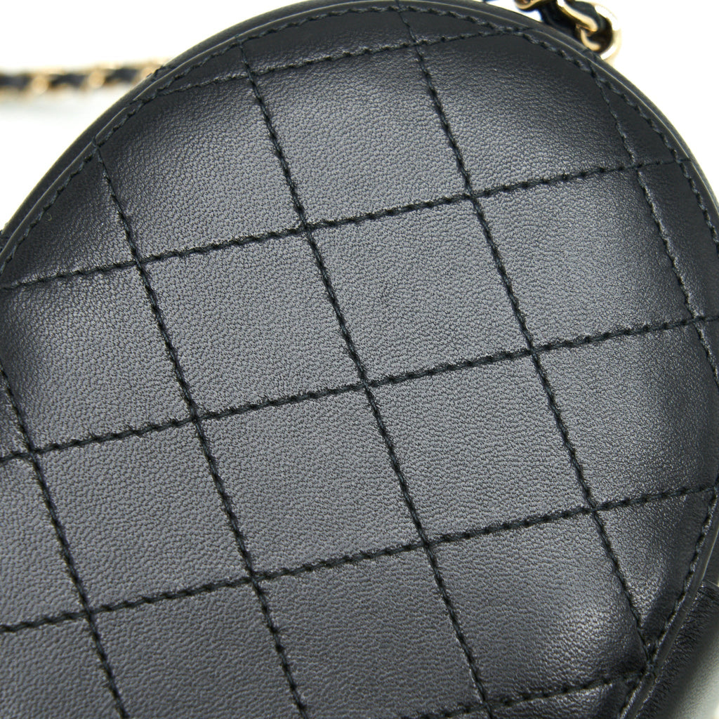 chanel-small-vanity-with-chain-lambskin-black-lghw