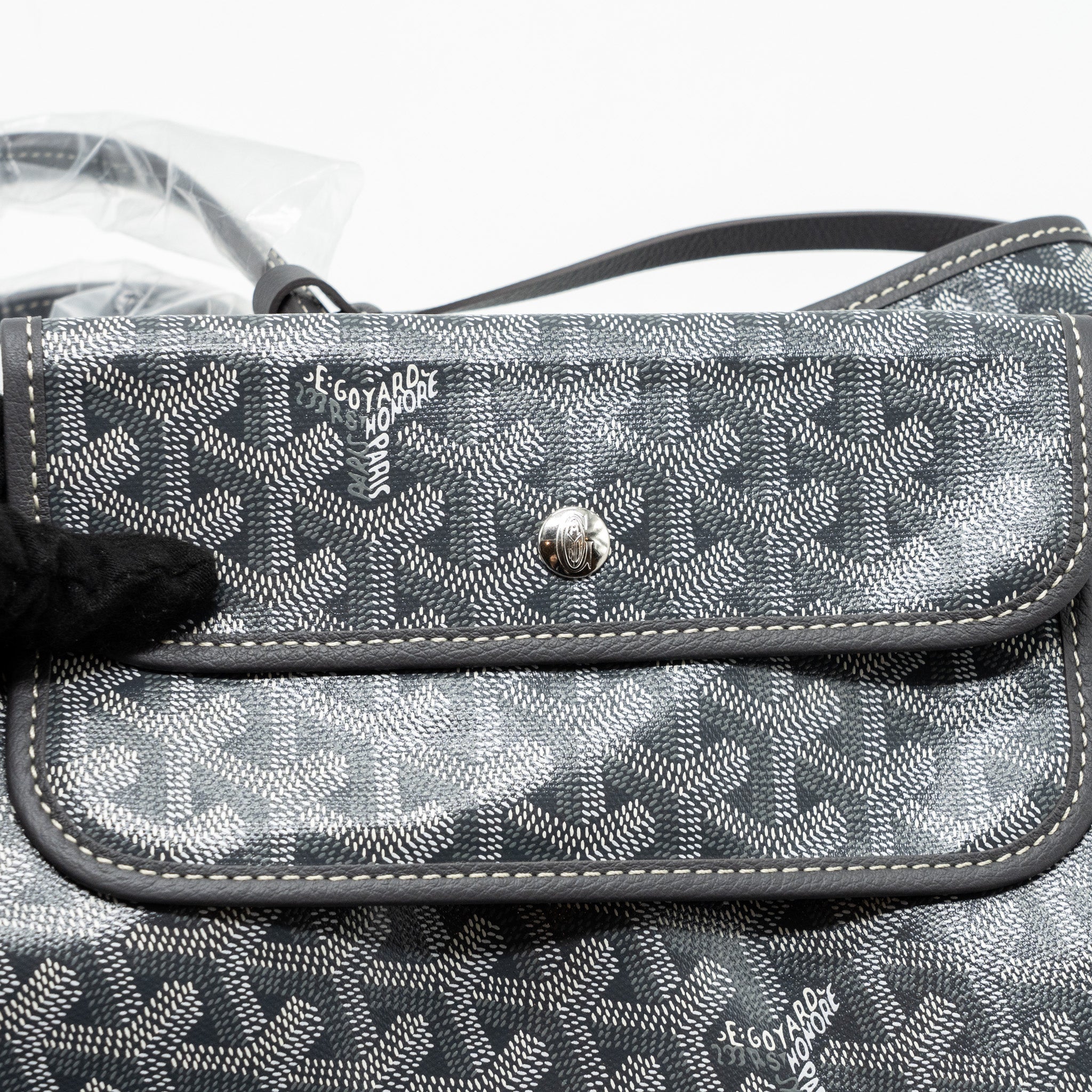 goyard-saint-louis-pm-tote-bag-canvas-calfskin-grey-shw