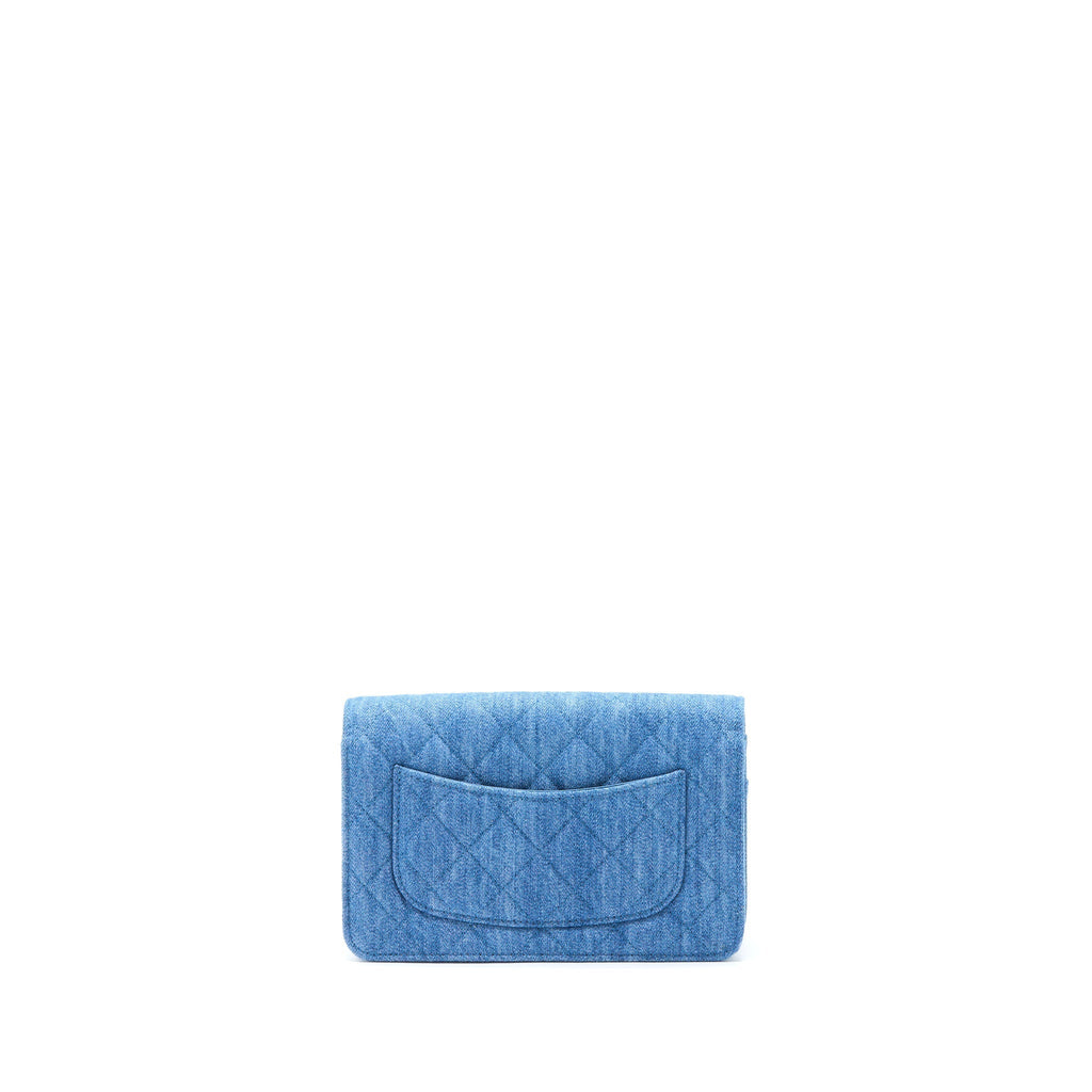 chanel-pearl-crush-wallet-on-chain-denim-ghw-microchip